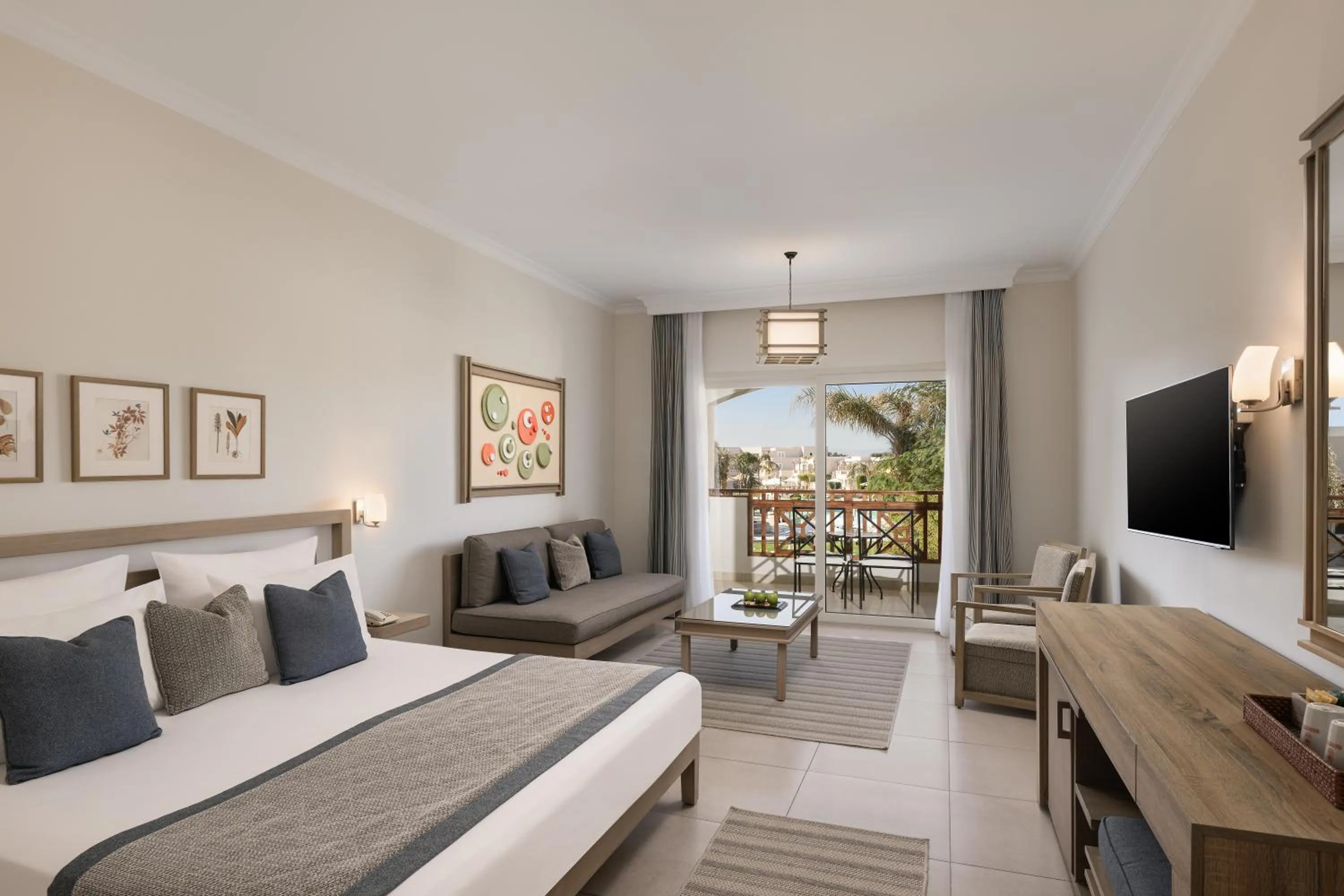 View (from property/room), Bed in Iberotel Casa Del Mar Resort