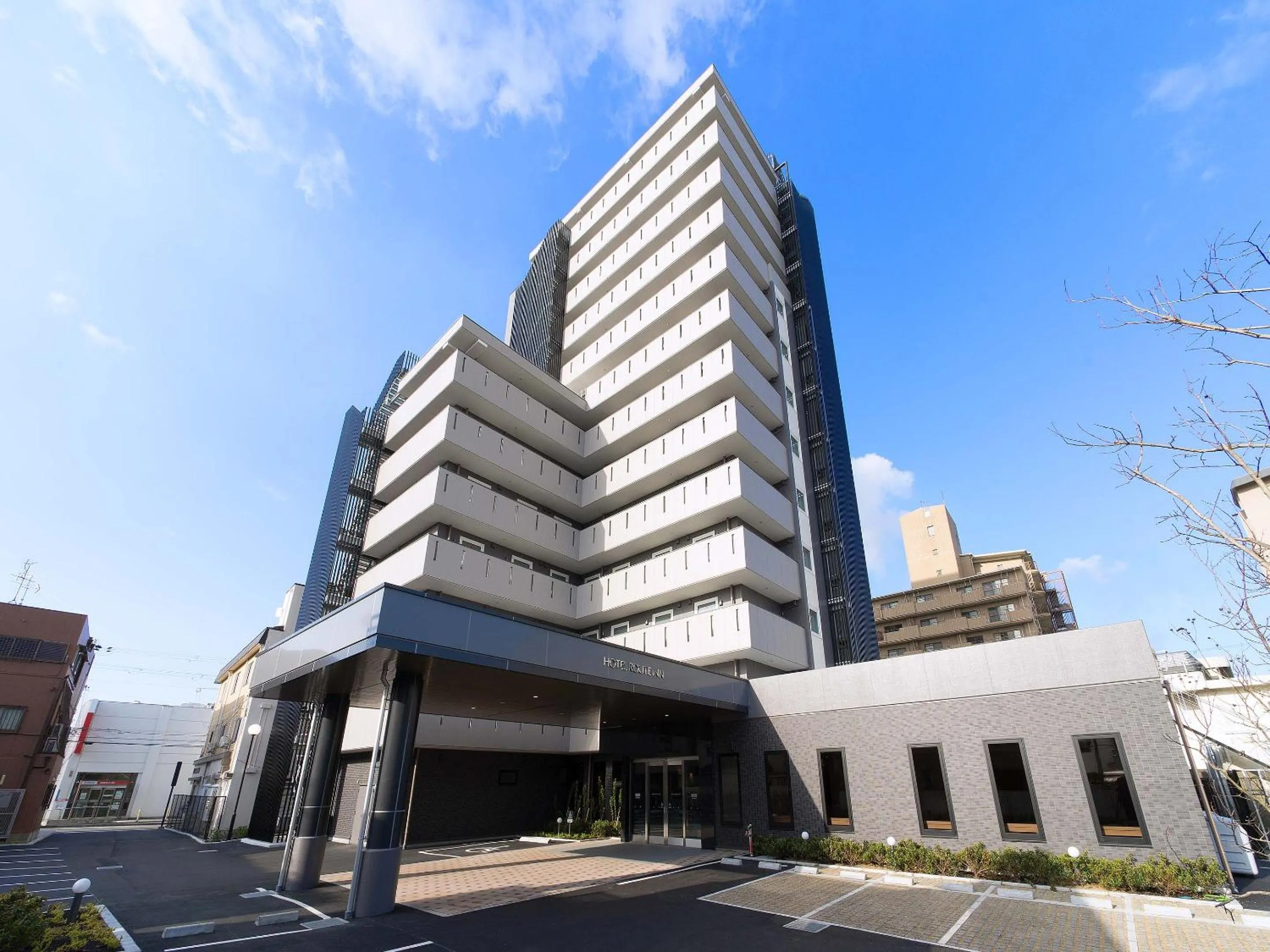 Property building in HOTEL ROUTE-INN Osaka Takaishi -Hagoromo Ekimae-