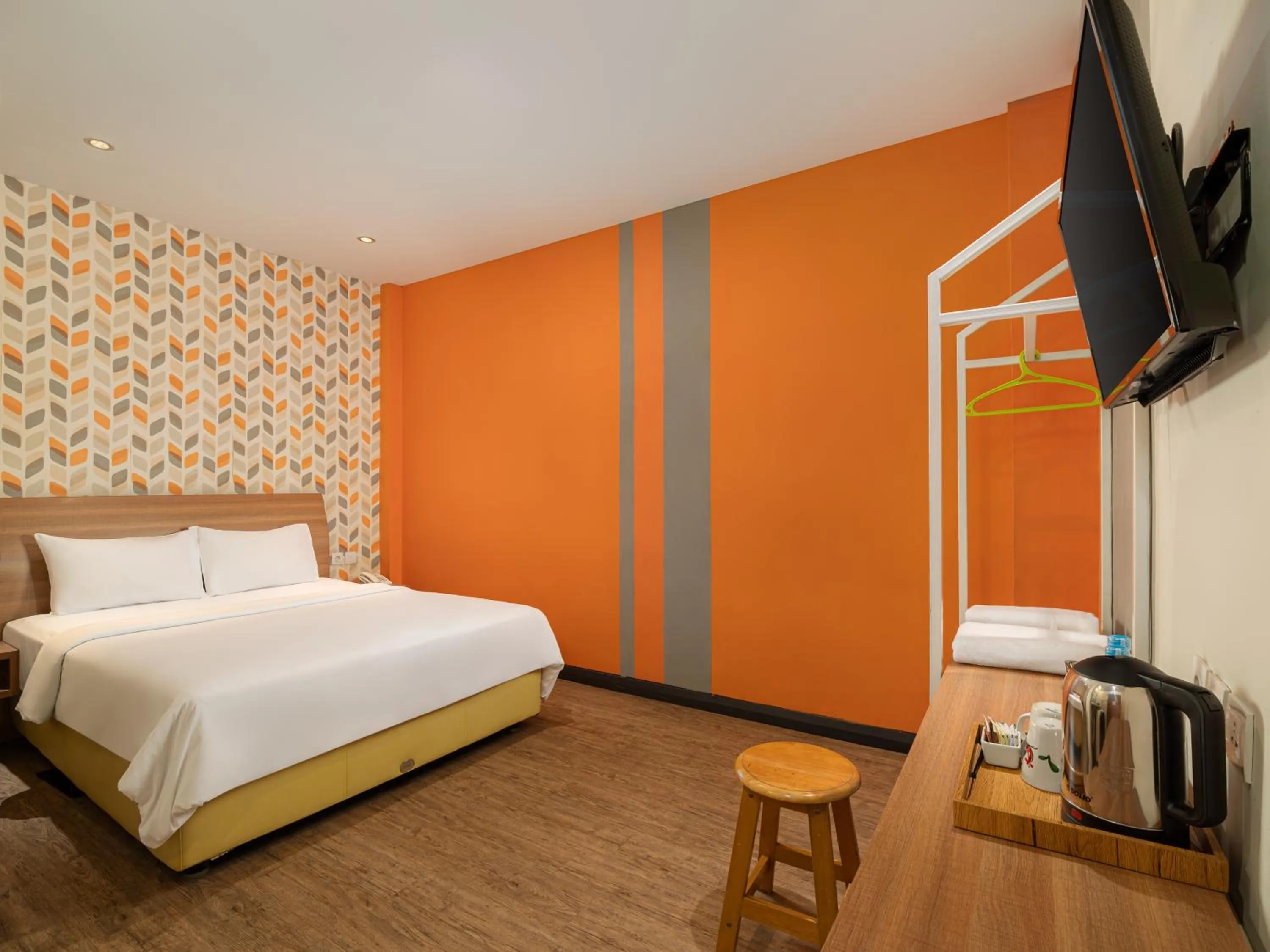 Bedroom, Bed in Kama Hotel