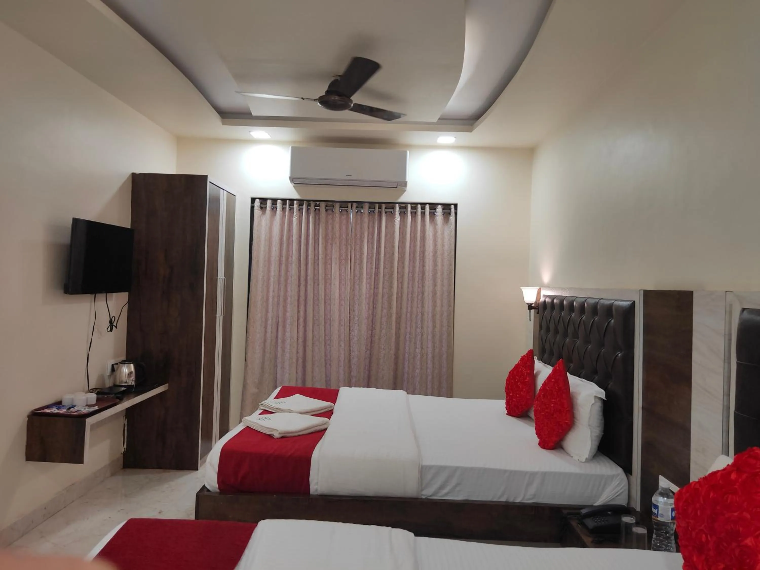 Bed in Hotel Grand Ganesha