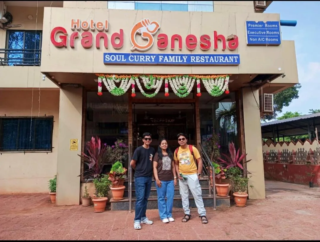 People in Hotel Grand Ganesha