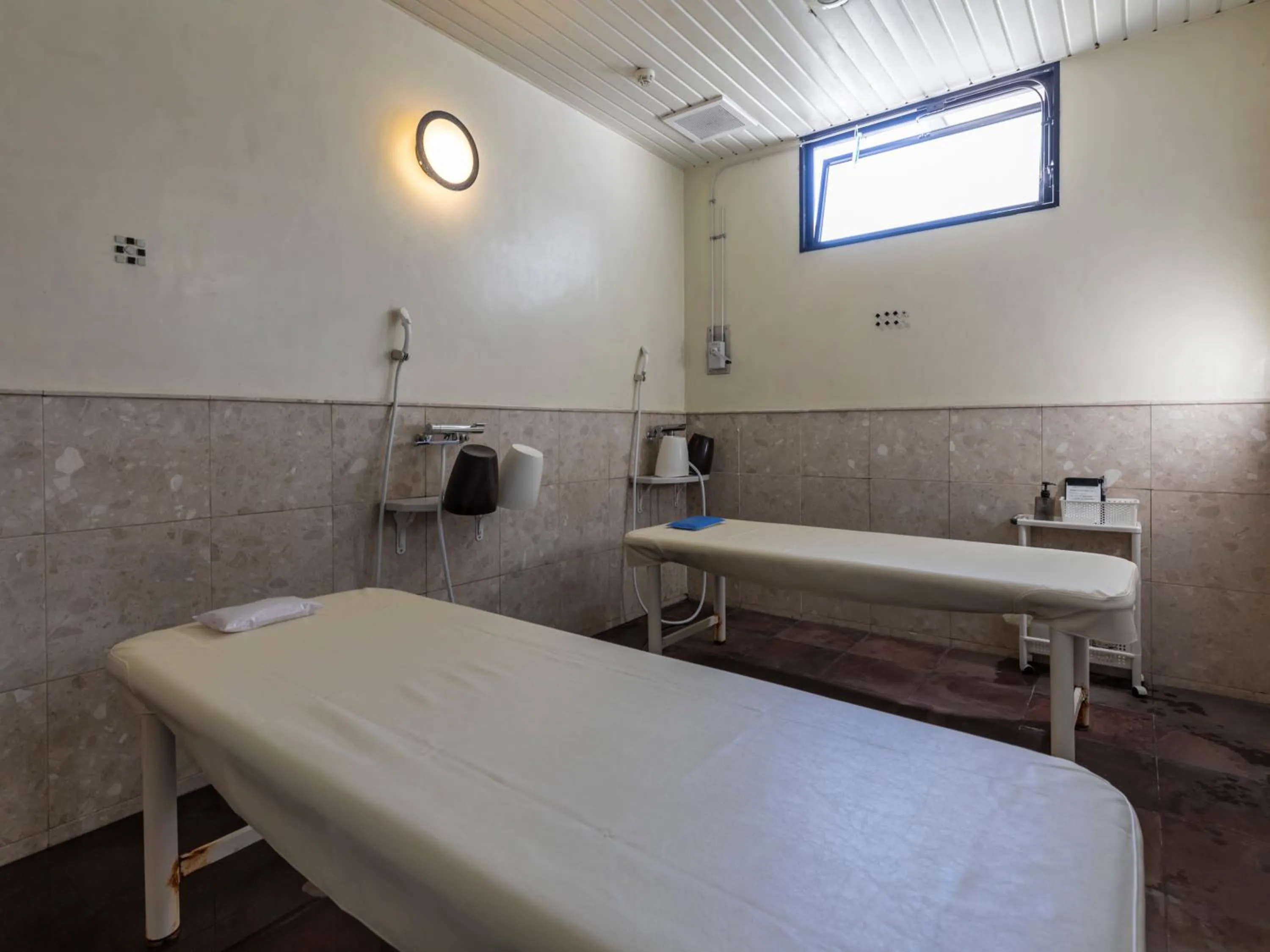 Massage in Tennenonsen Harunonoyu