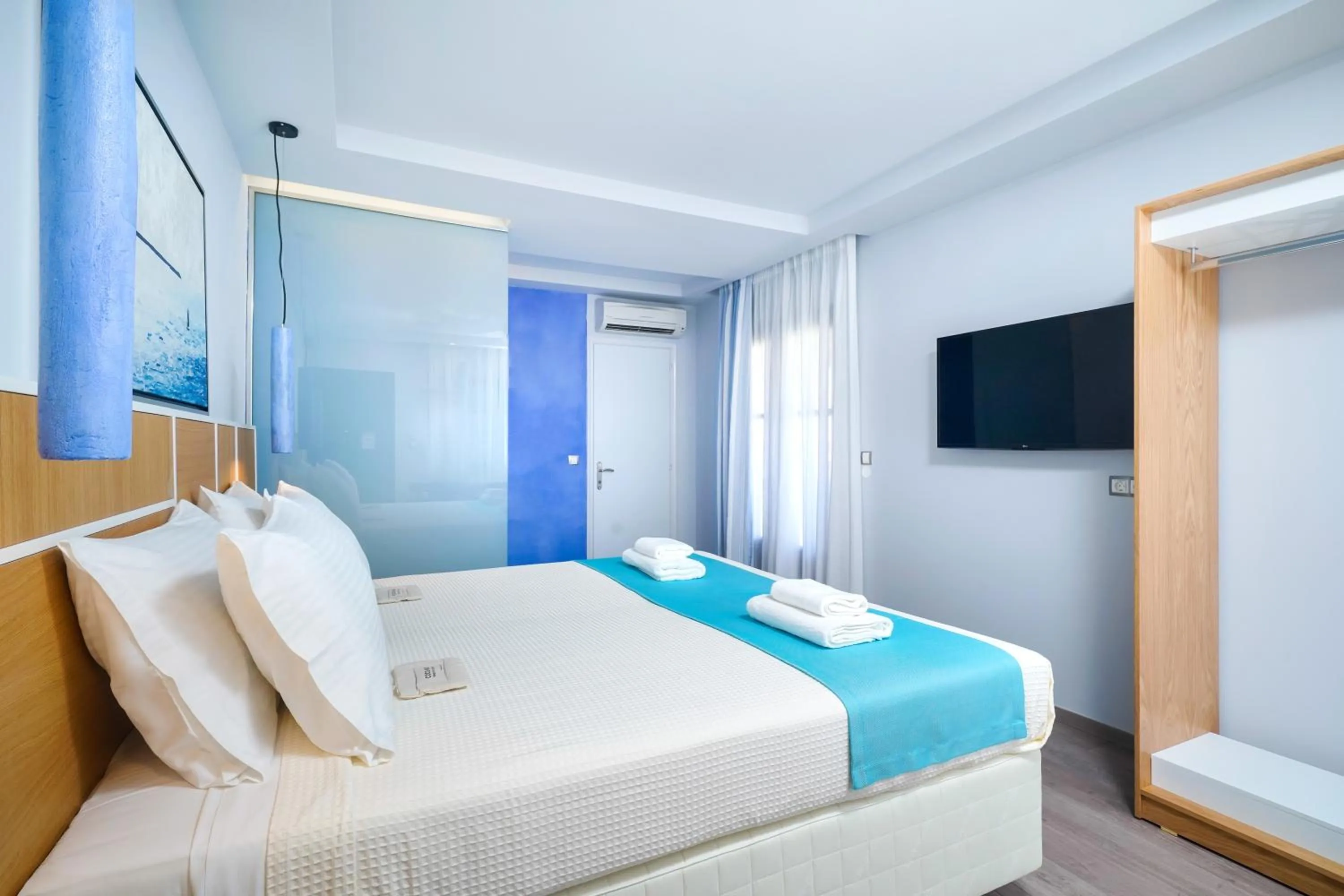 Bed in Kamelia & Semeli Hotel