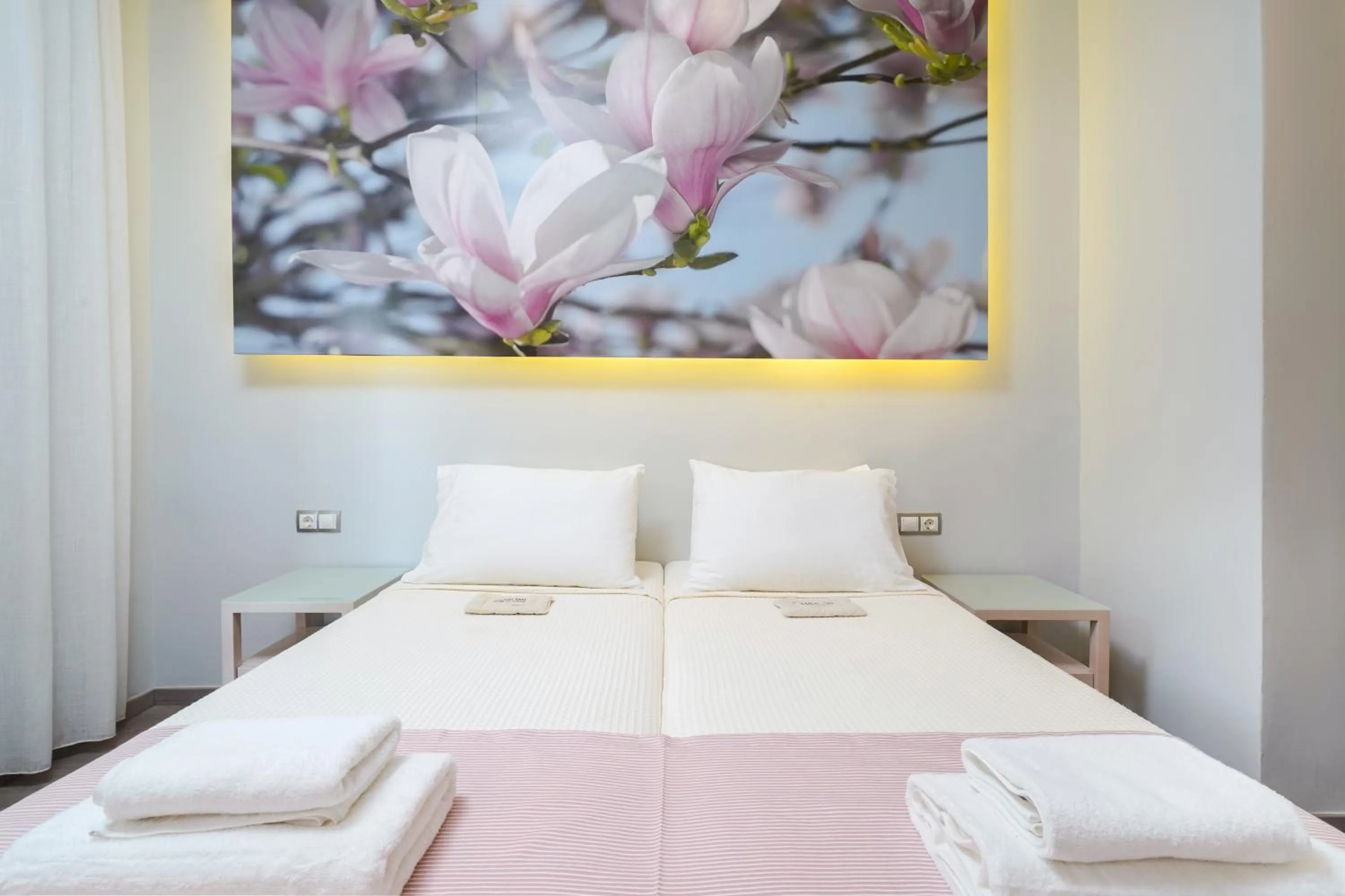 Bed in Kamelia & Semeli Hotel