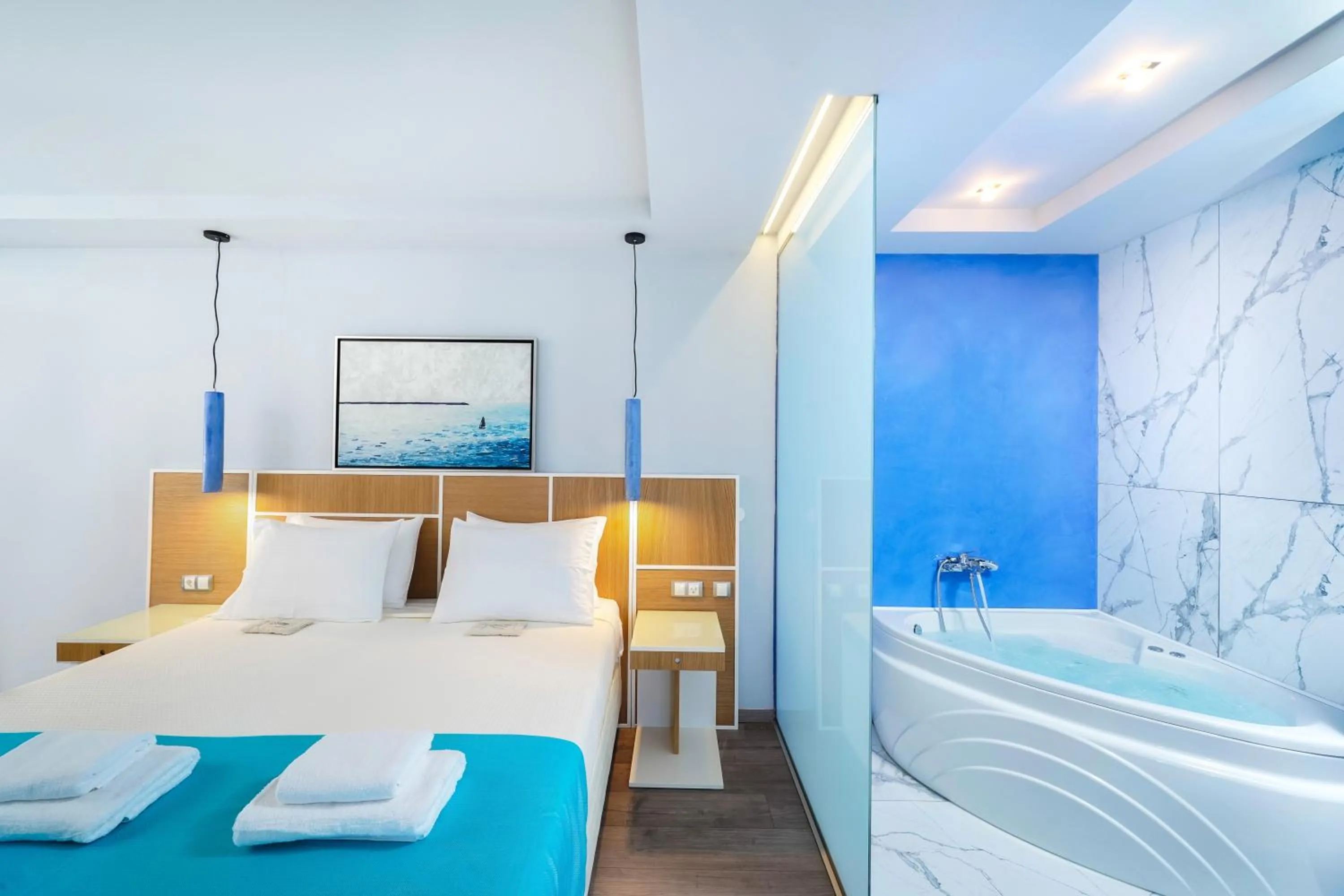 Hot Tub, Bed in Kamelia & Semeli Hotel