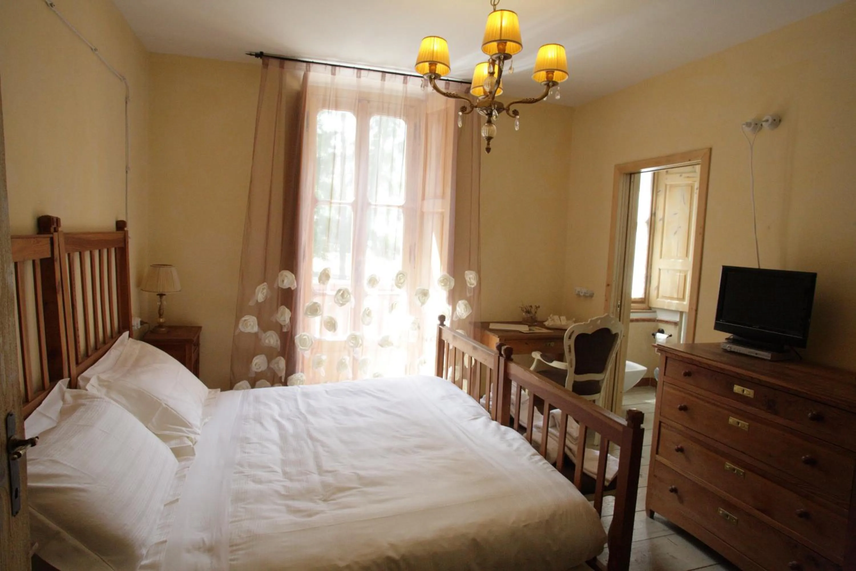 Photo of the whole room in Relais Villa Brioschi