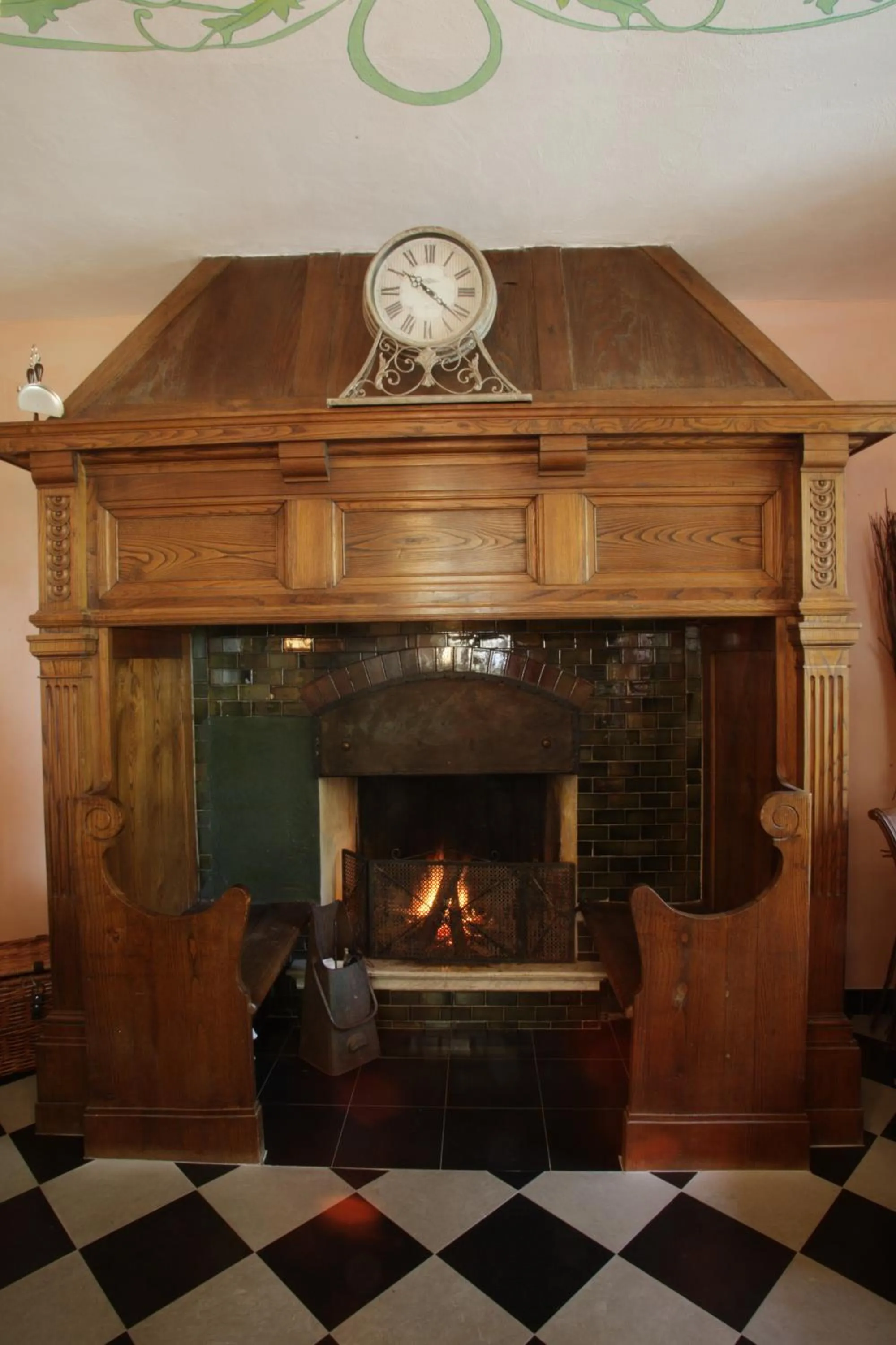 Communal lounge/ TV room in Relais Villa Brioschi