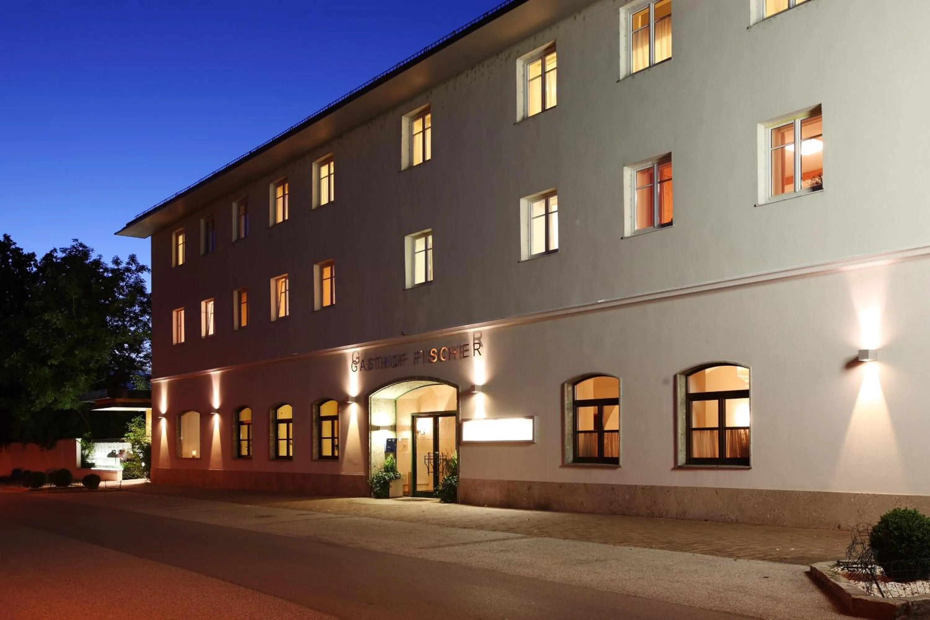 Property building in Hotel Gasthof Fischer