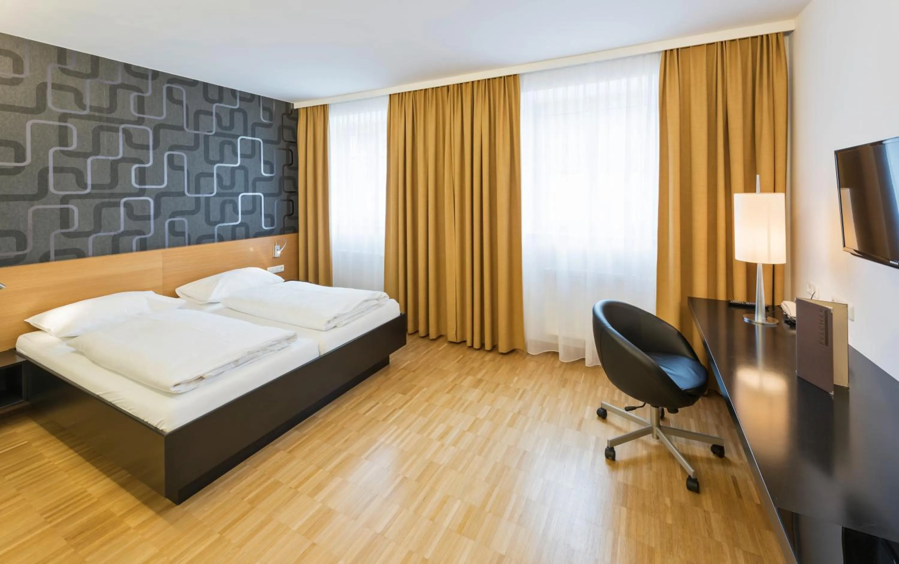 Photo of the whole room, Bed in Hotel Gasthof Fischer
