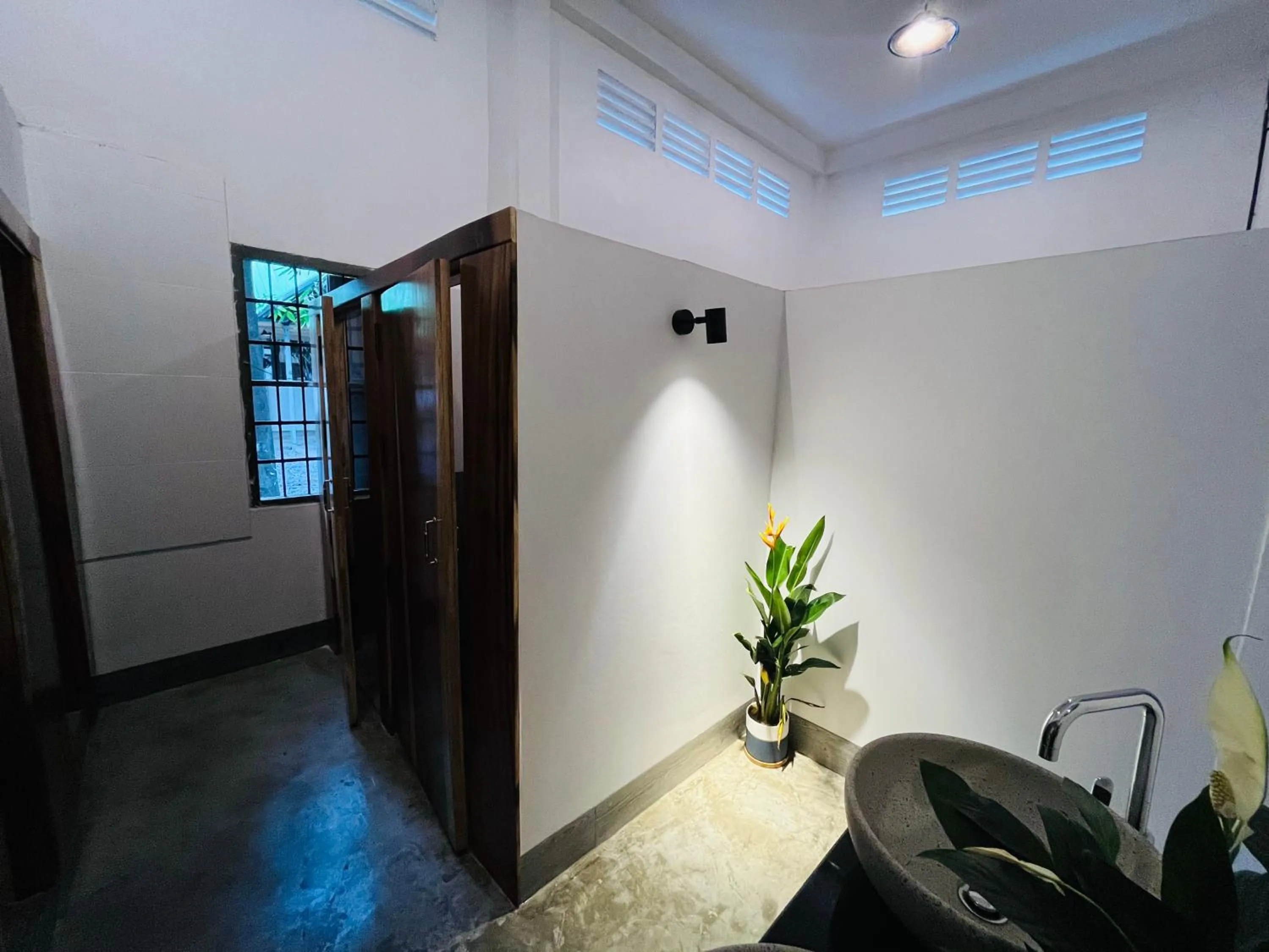 Bathroom in Por Chey