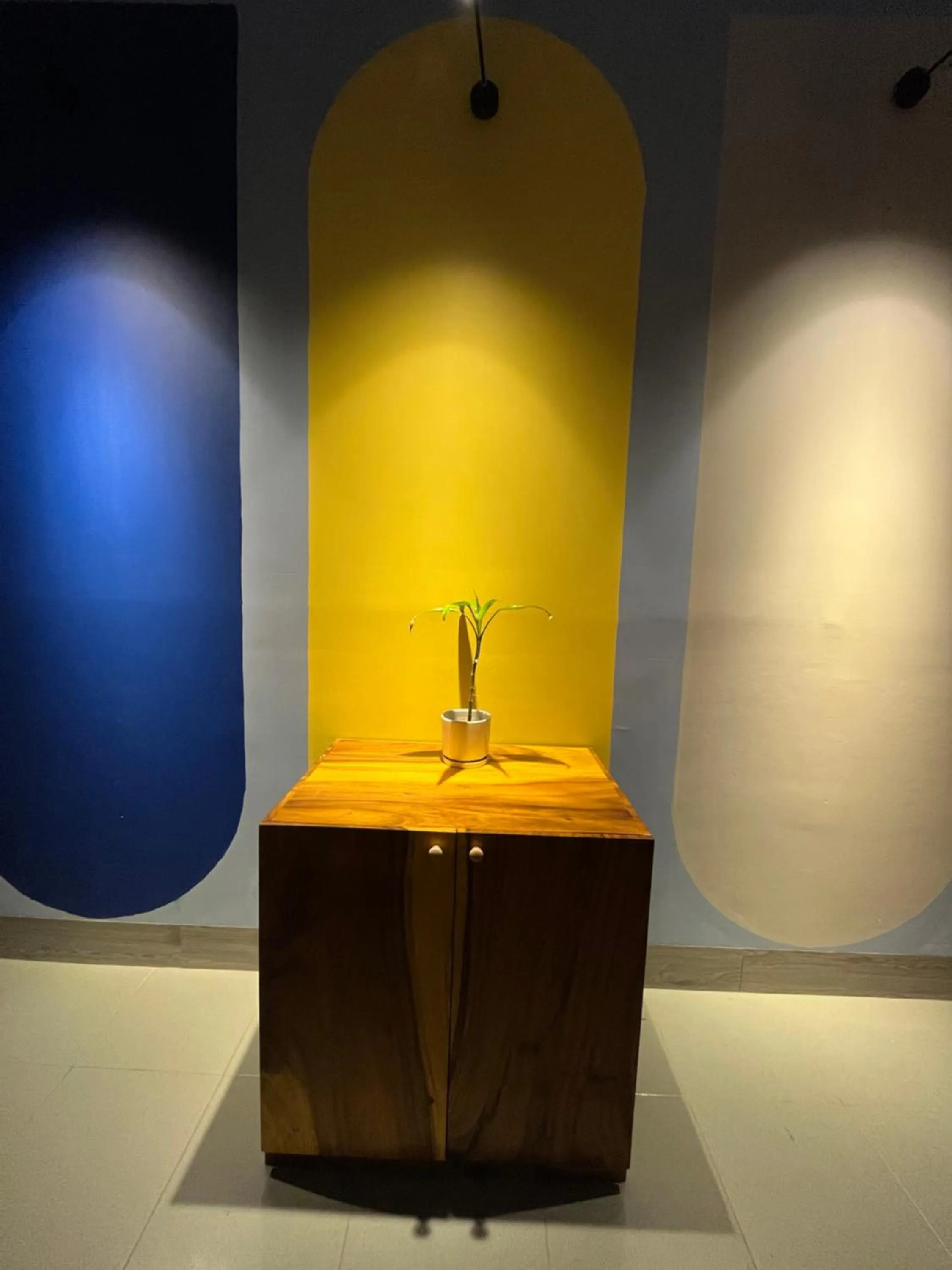 wardrobe in Por Chey