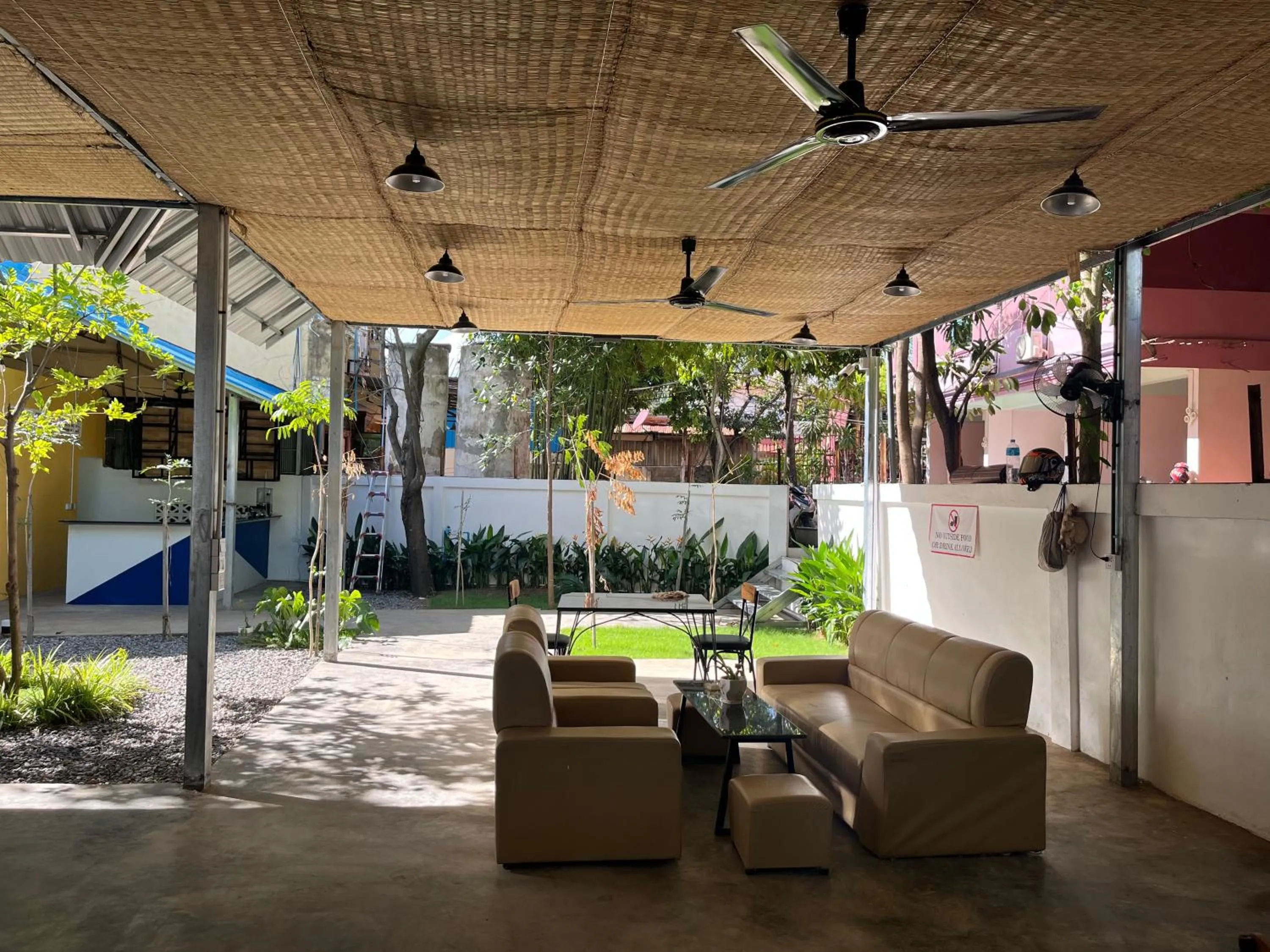 Lounge or bar in Por Chey