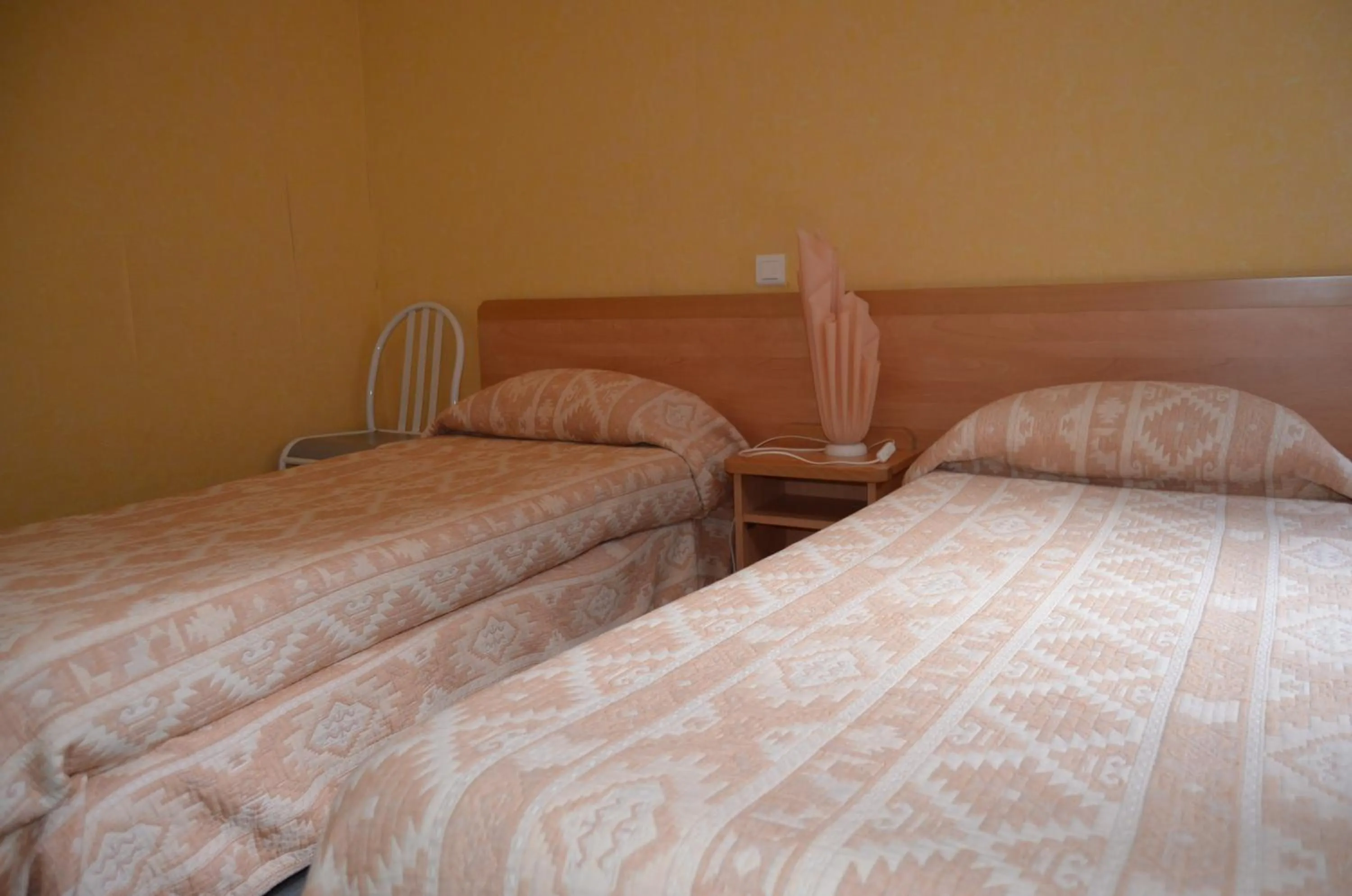 Bed in Hôtel Montfort