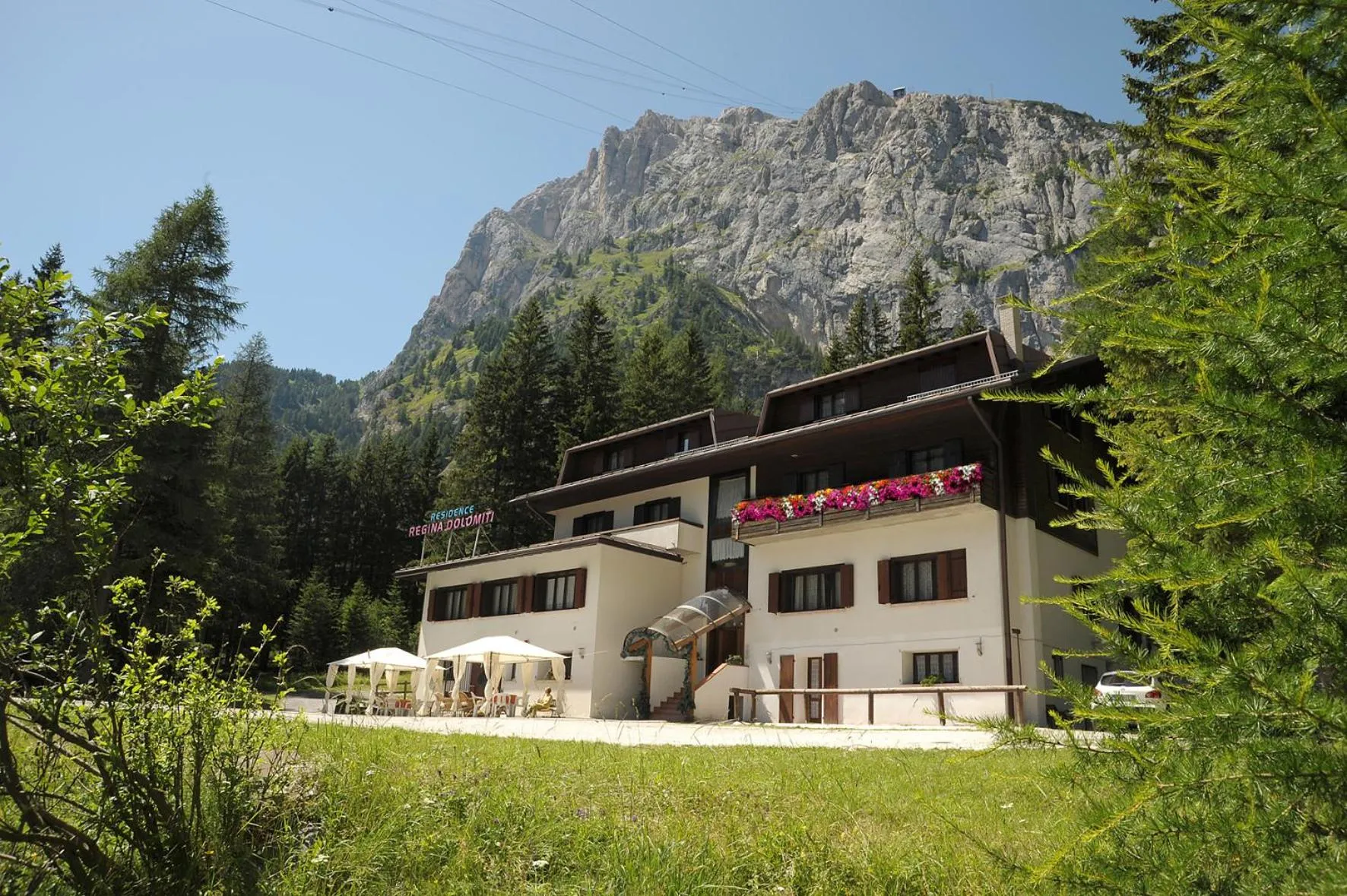Property building in Residence Regina Delle Dolomiti