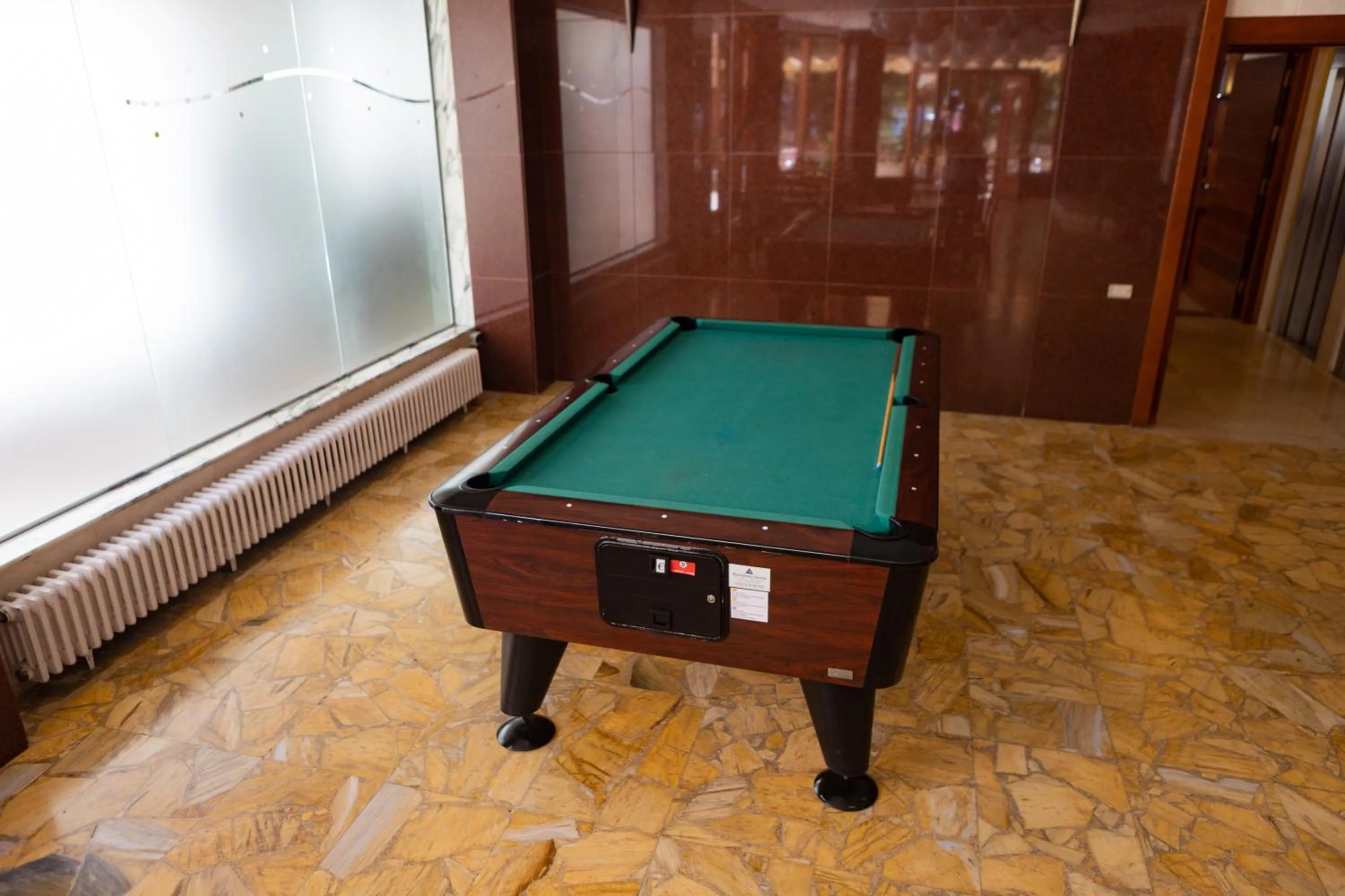 Billiard in Hotel Haromar