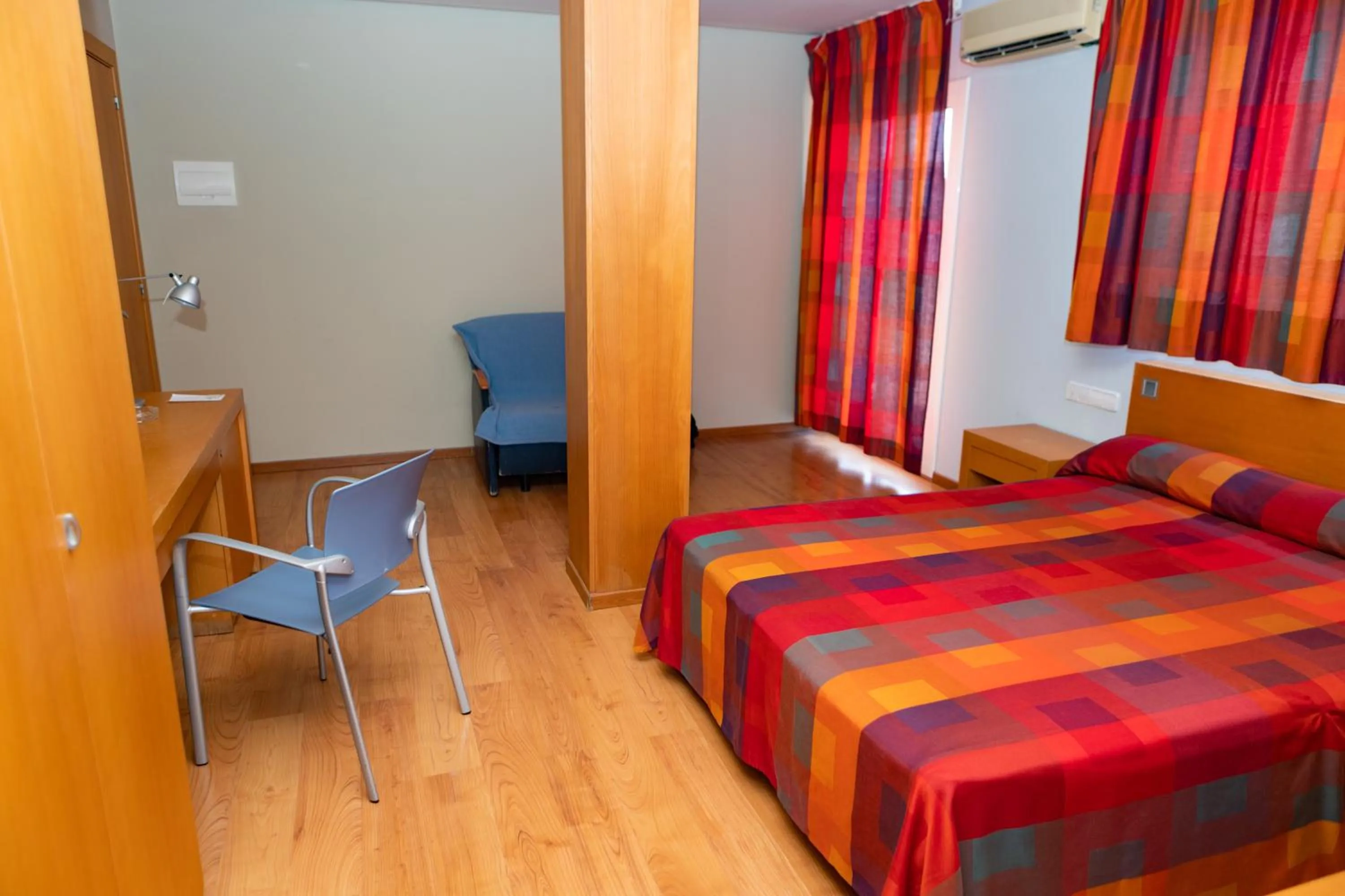 Photo of the whole room, Bed in Hotel Haromar