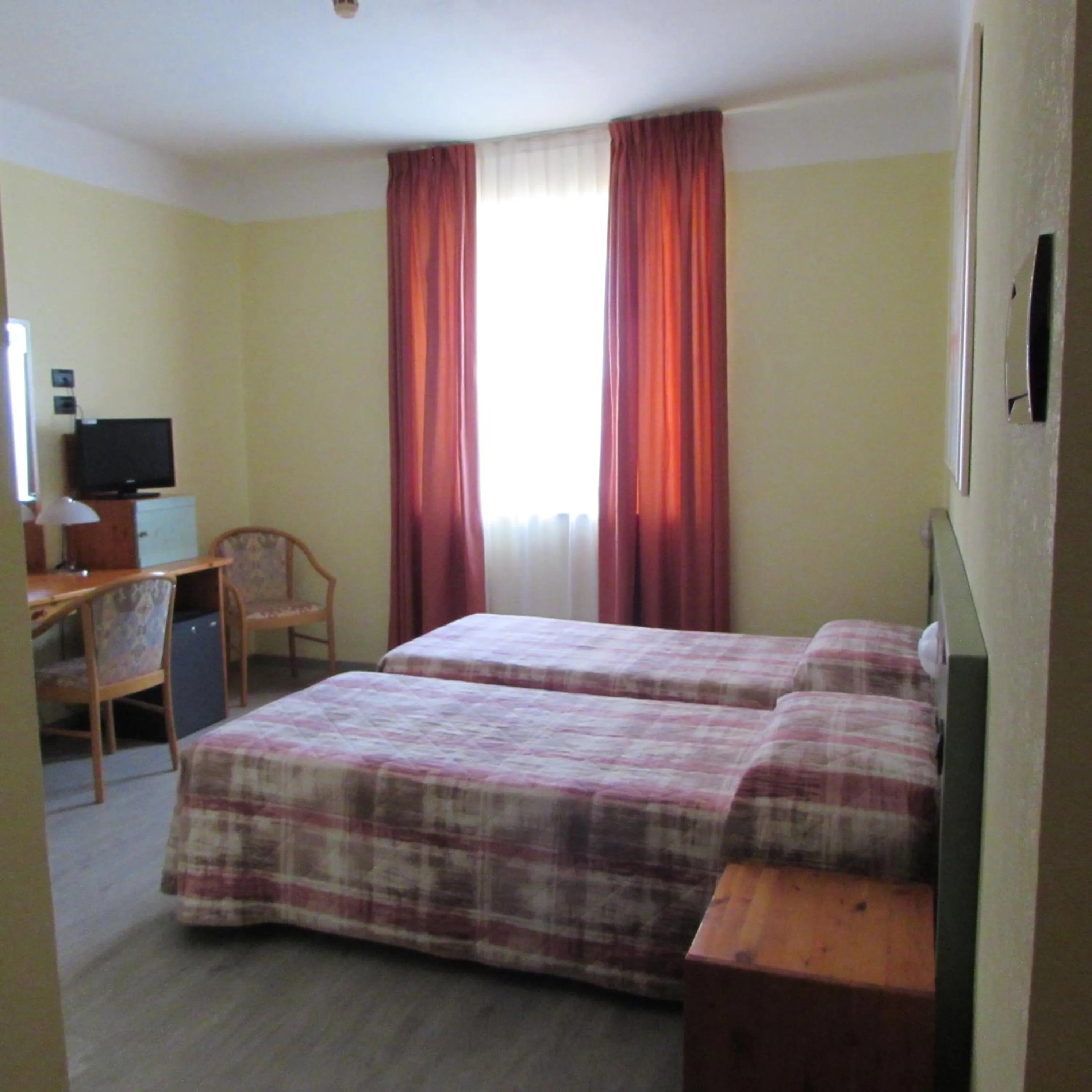 Bed in Hotel Alpi Del Mare