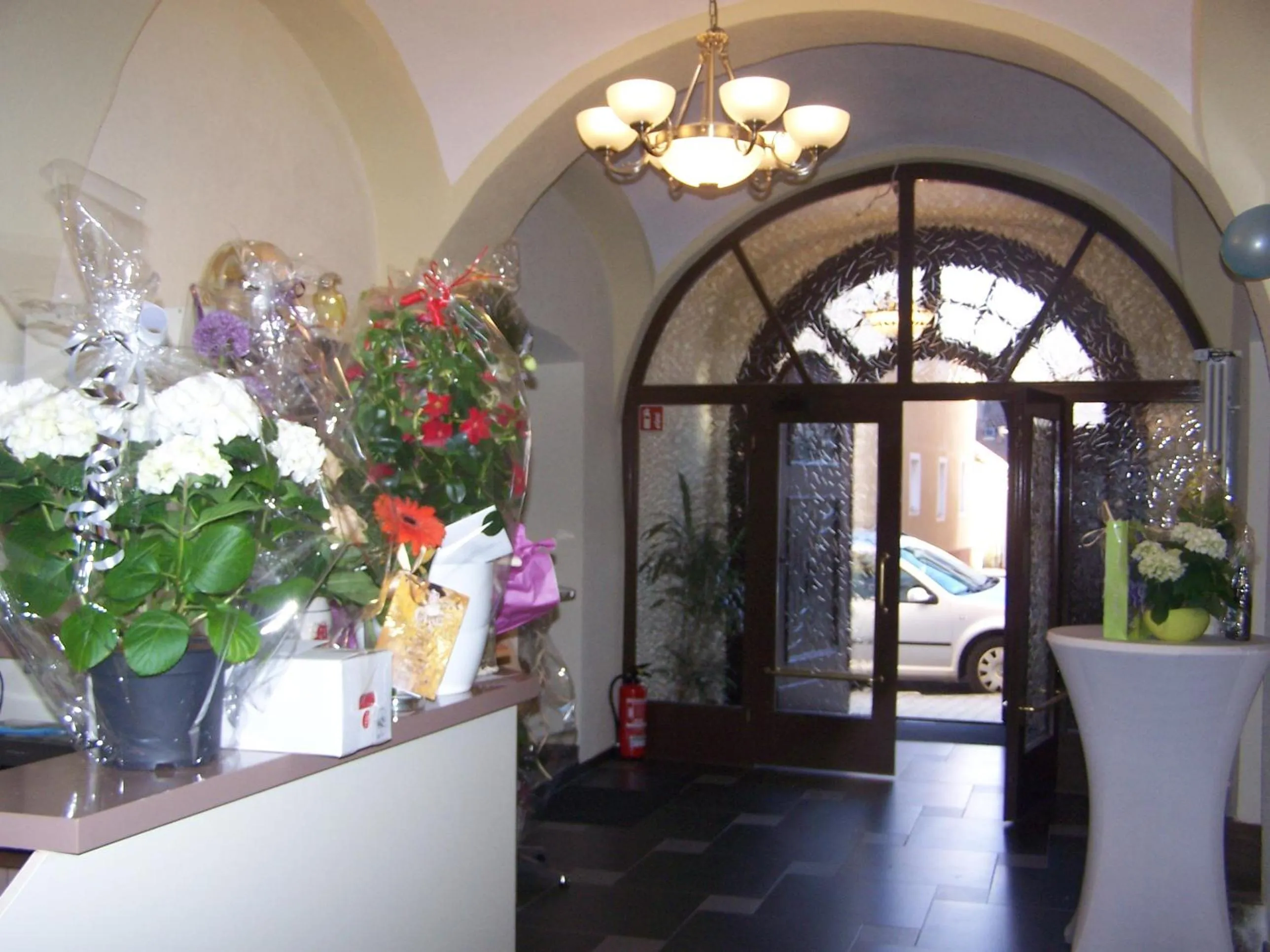 Facade/entrance in Garni Hotel Post