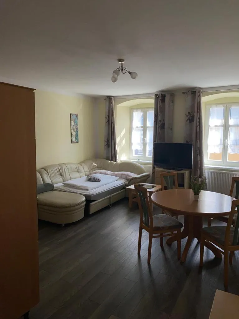 Bed in Garni Hotel Post