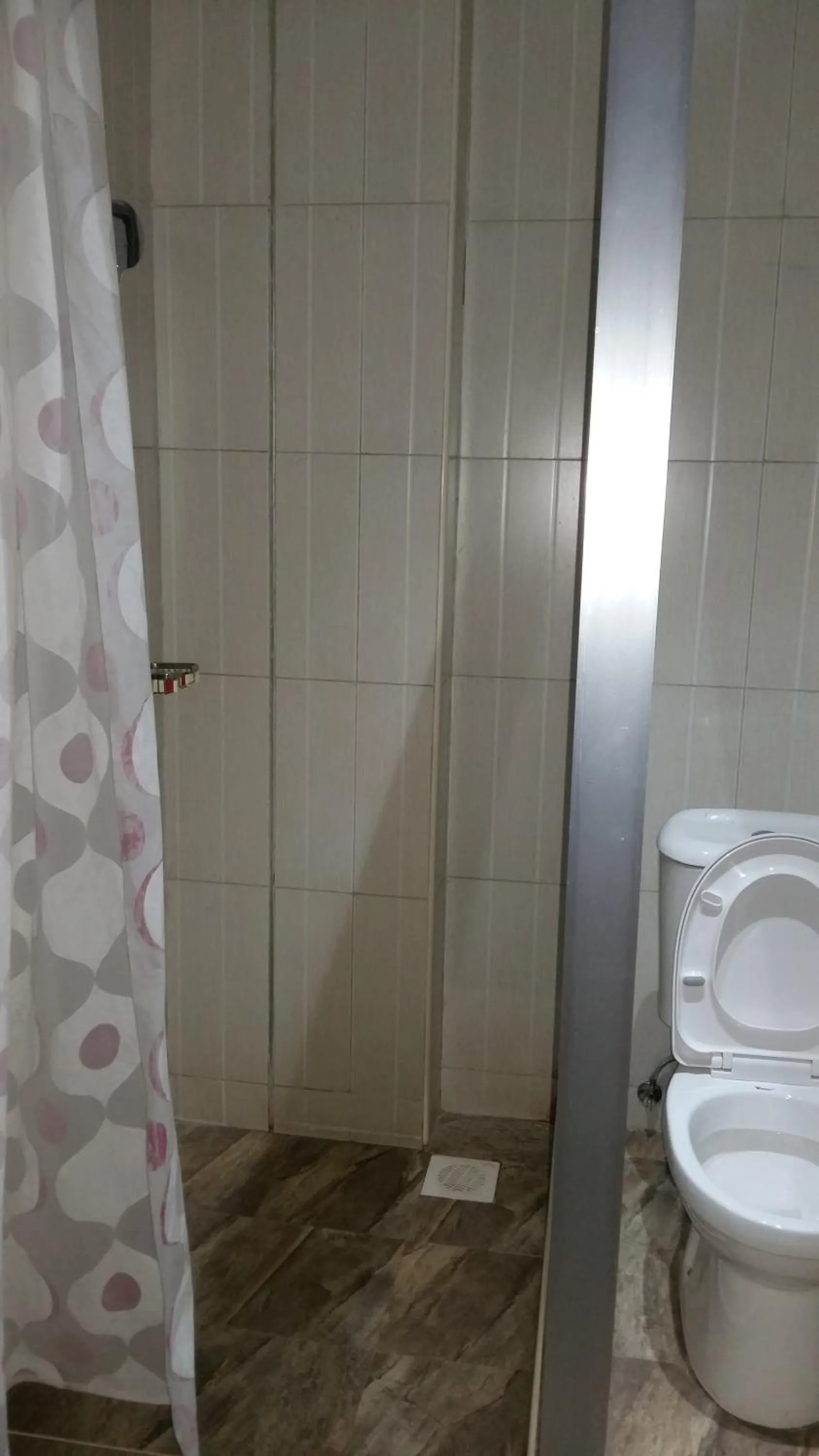 Shower in Easy View Hotel Mbarara