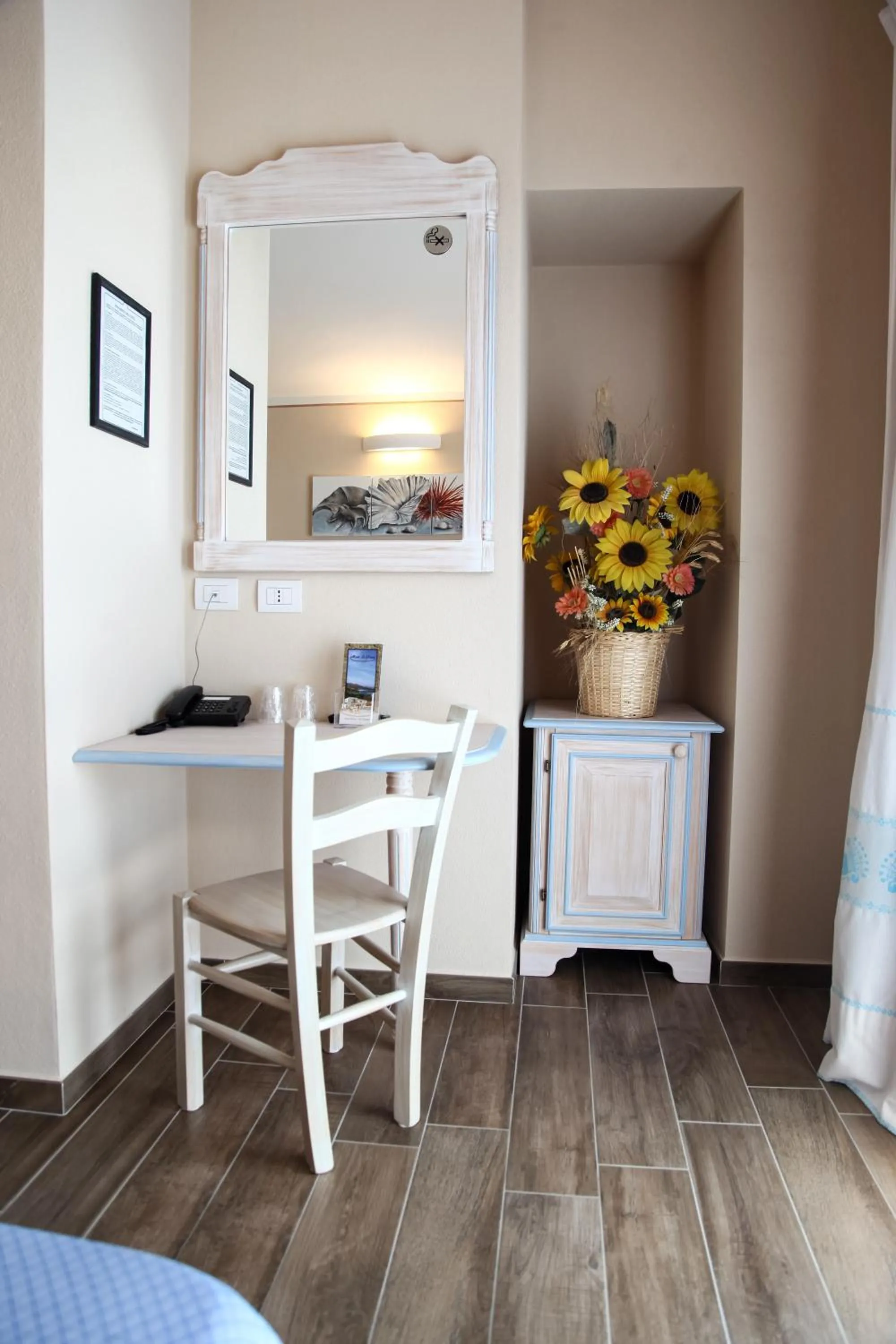 TV and multimedia in Hotel Lu Pitrali