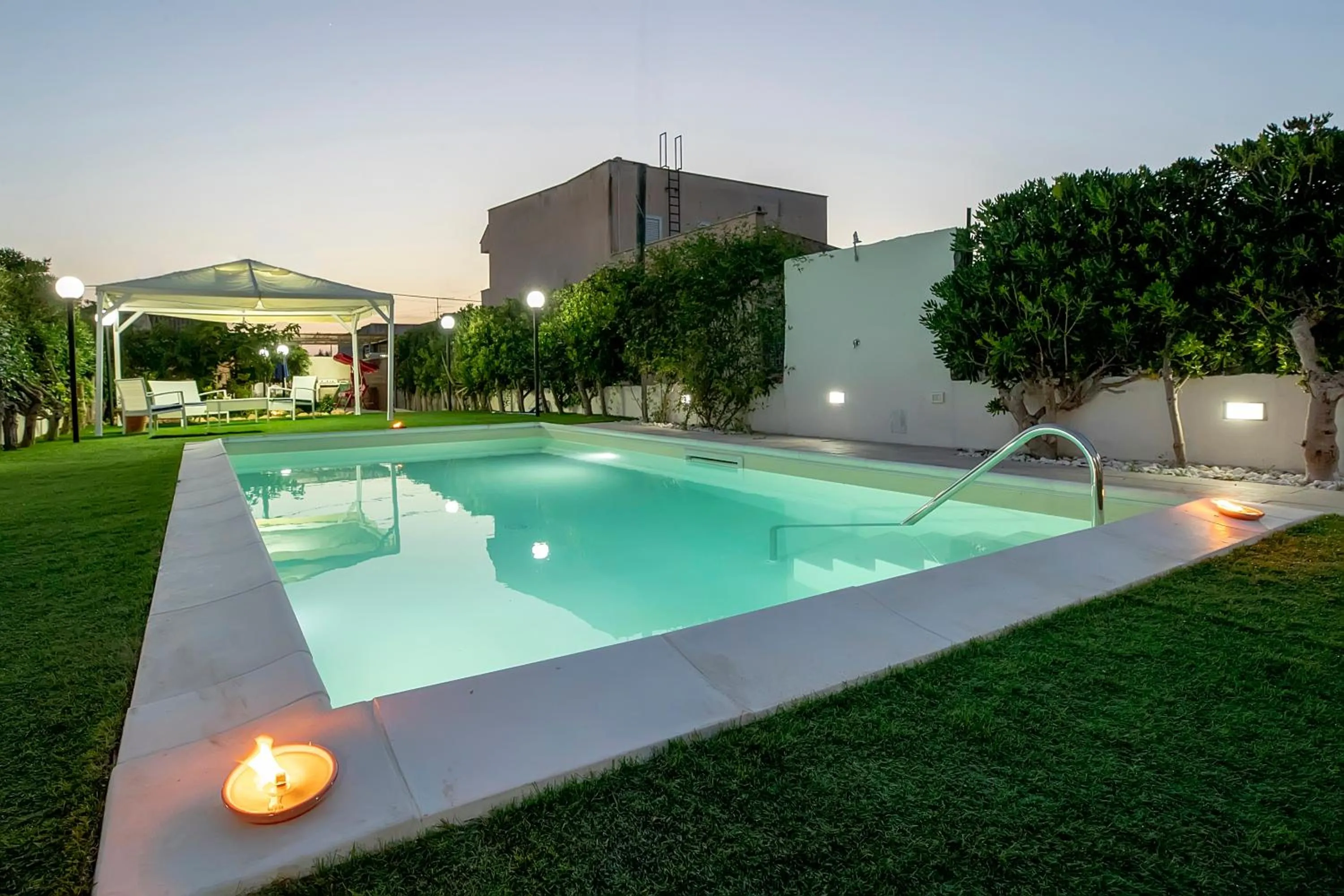 Swimming pool in Migair