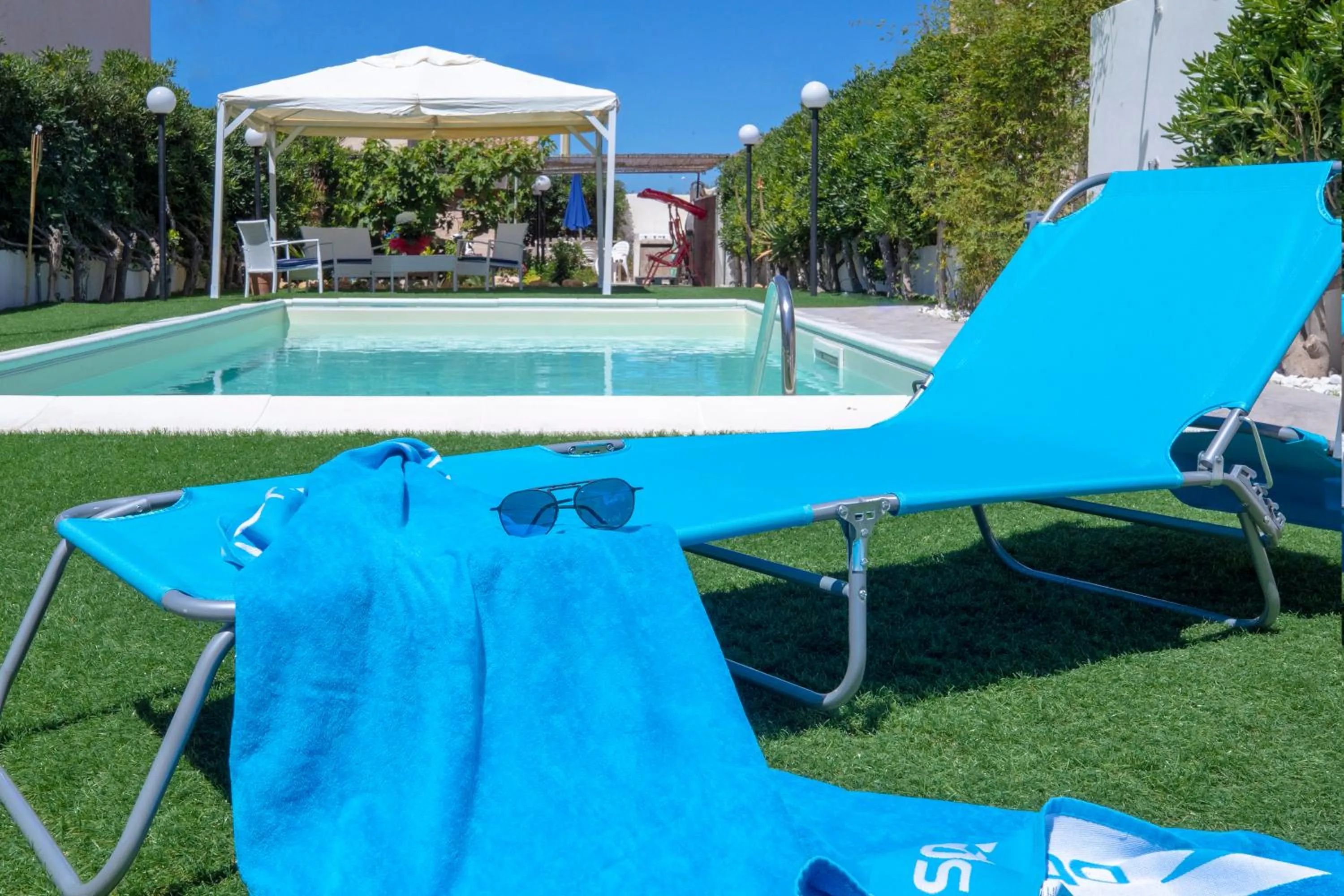 Swimming pool in Migair