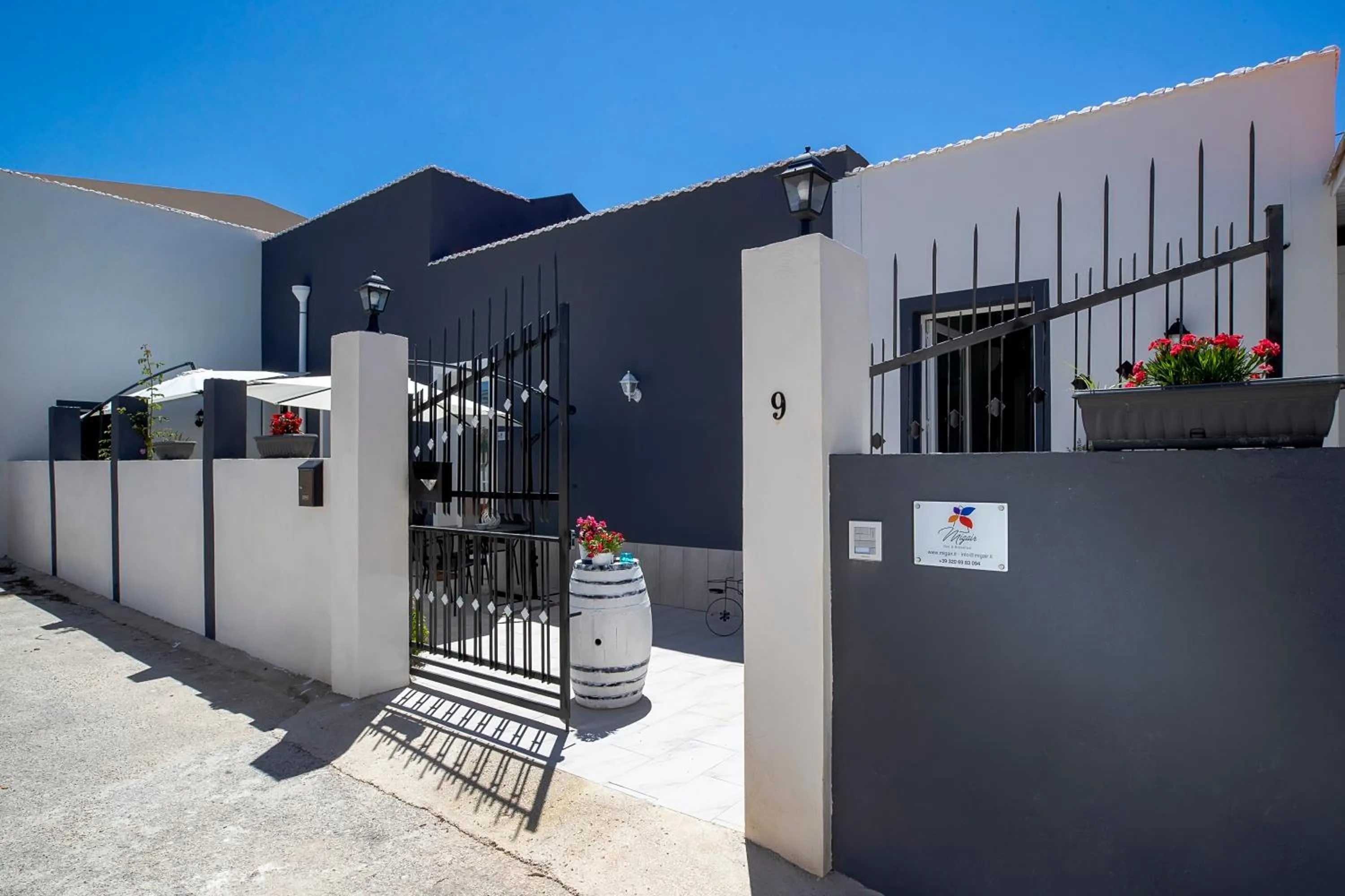 Facade/entrance in Migair