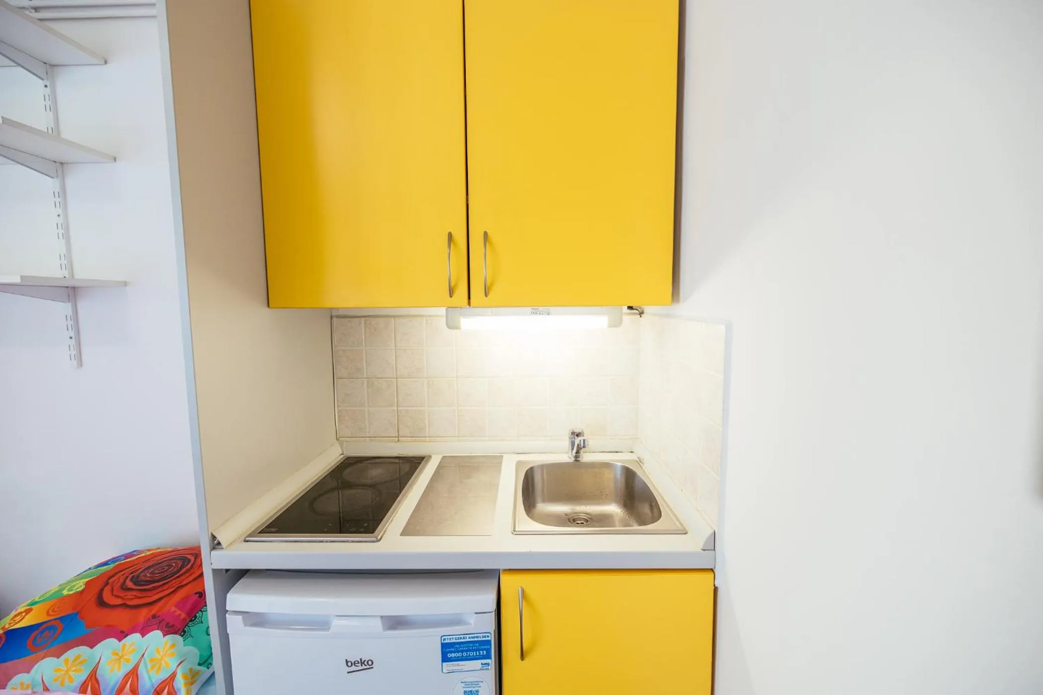 Kitchen or kitchenette in ŠD Portorož Hostel Korotan