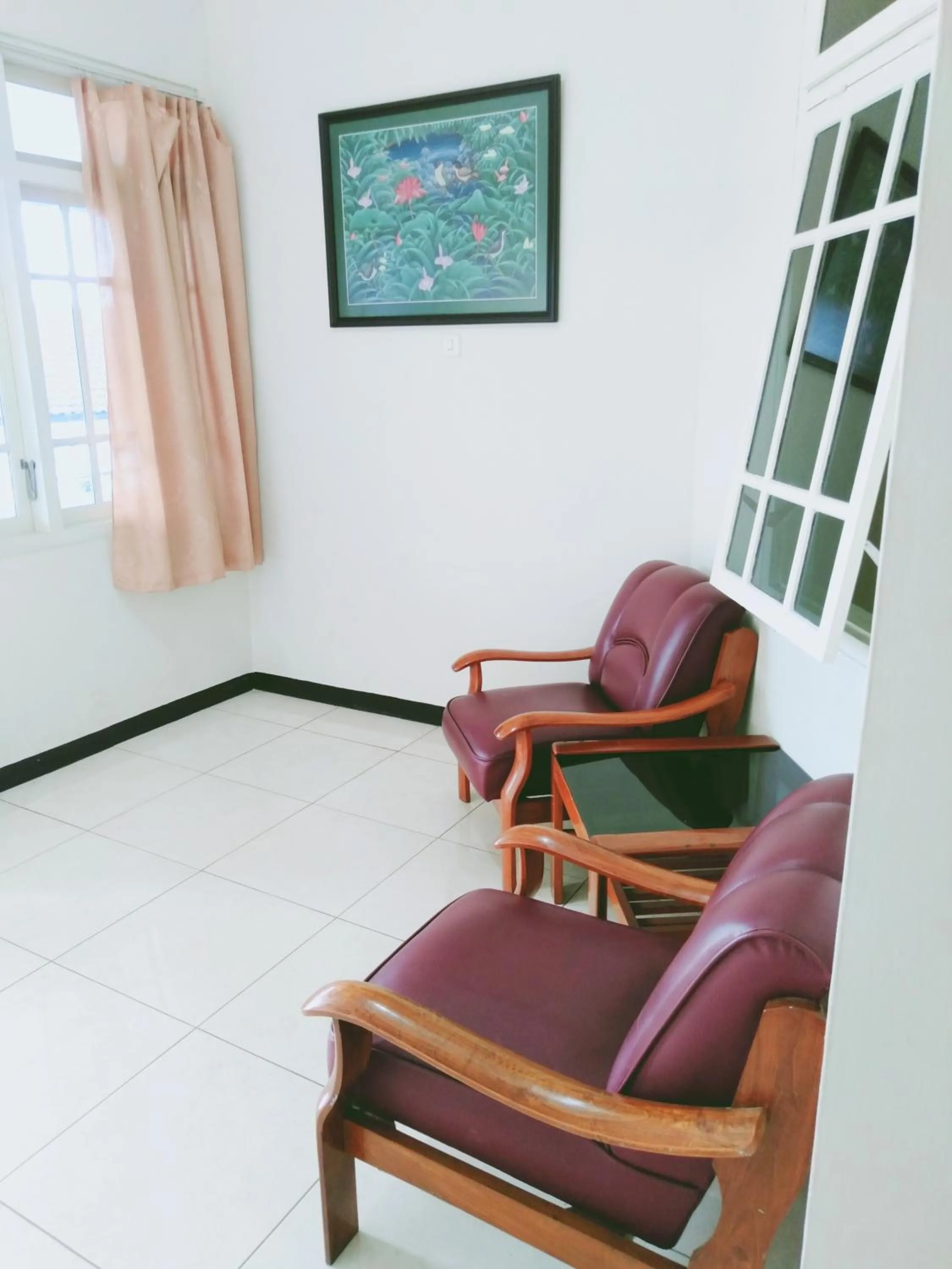 Seating area in Hotel Taman Indah
