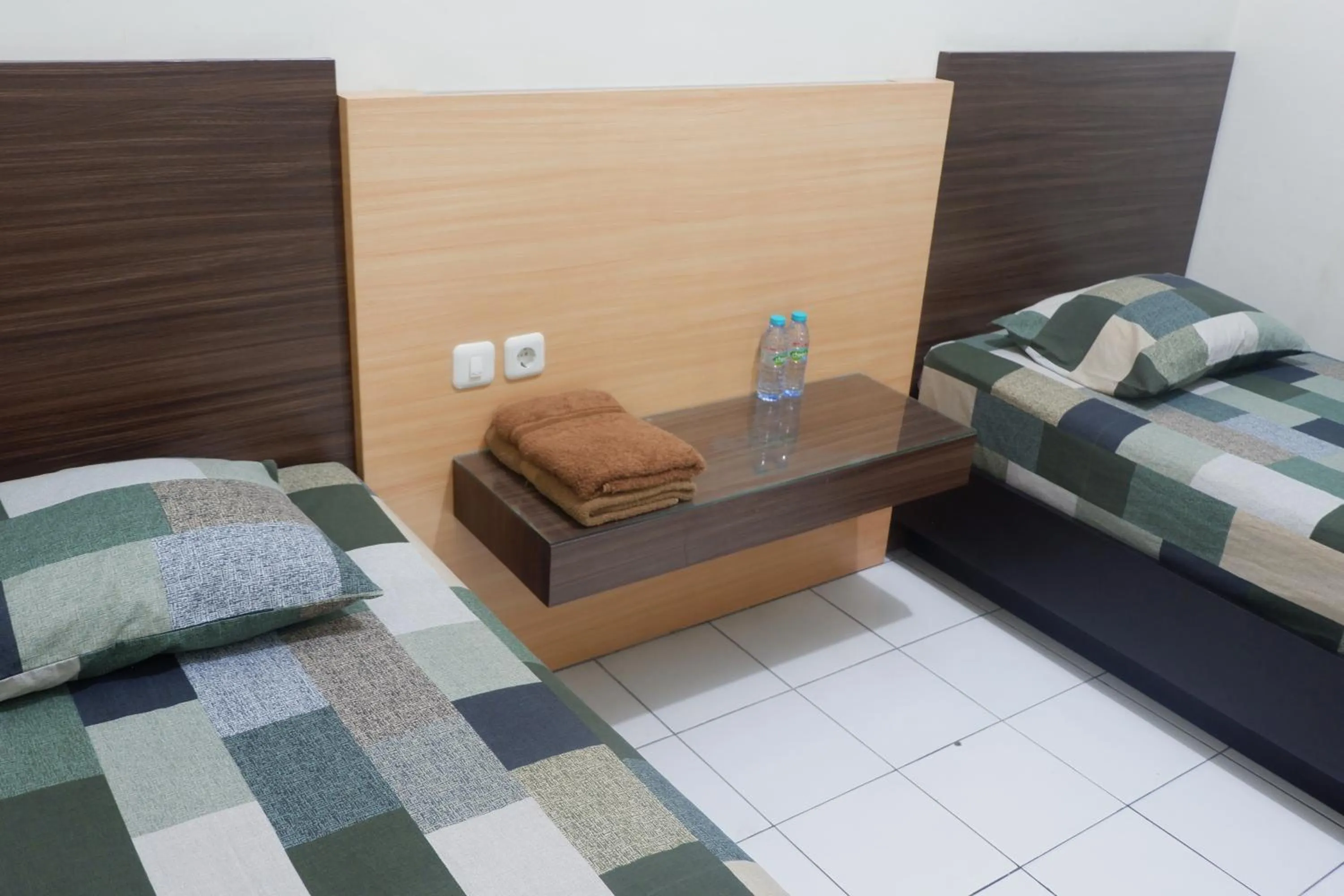 View (from property/room), Bed in Hotel Taman Indah