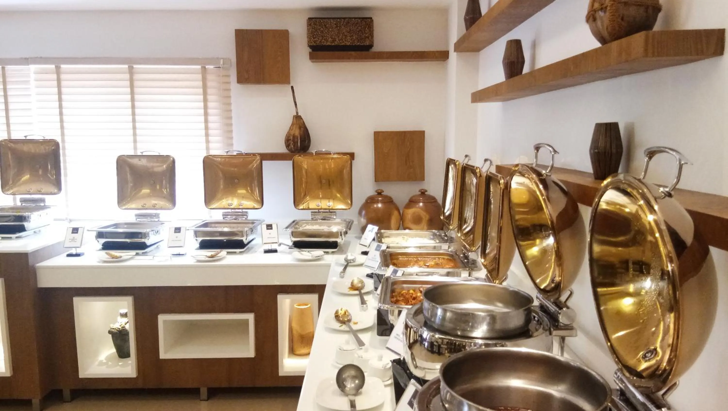 Lunch in Hotel Karthika Park