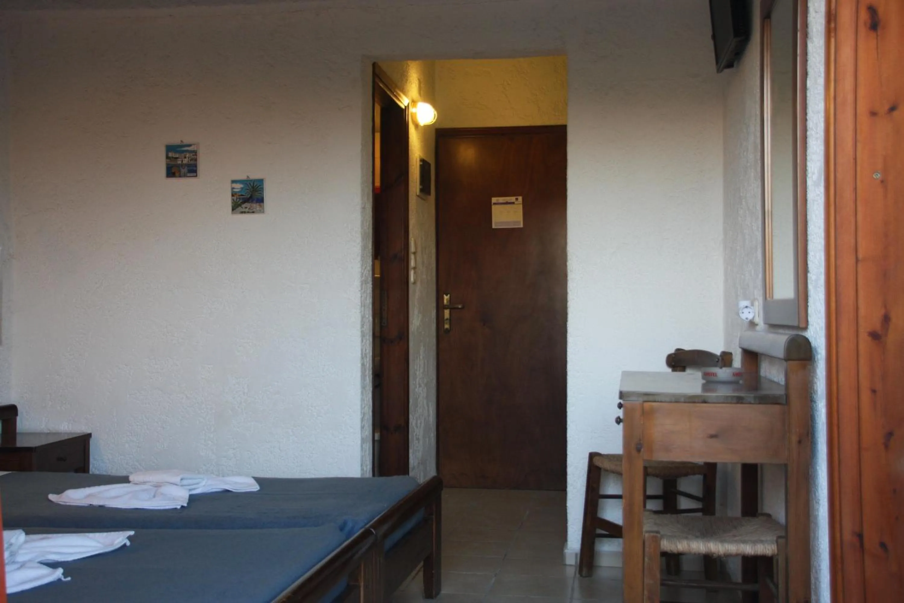 Photo of the whole room in Violetta Hotel