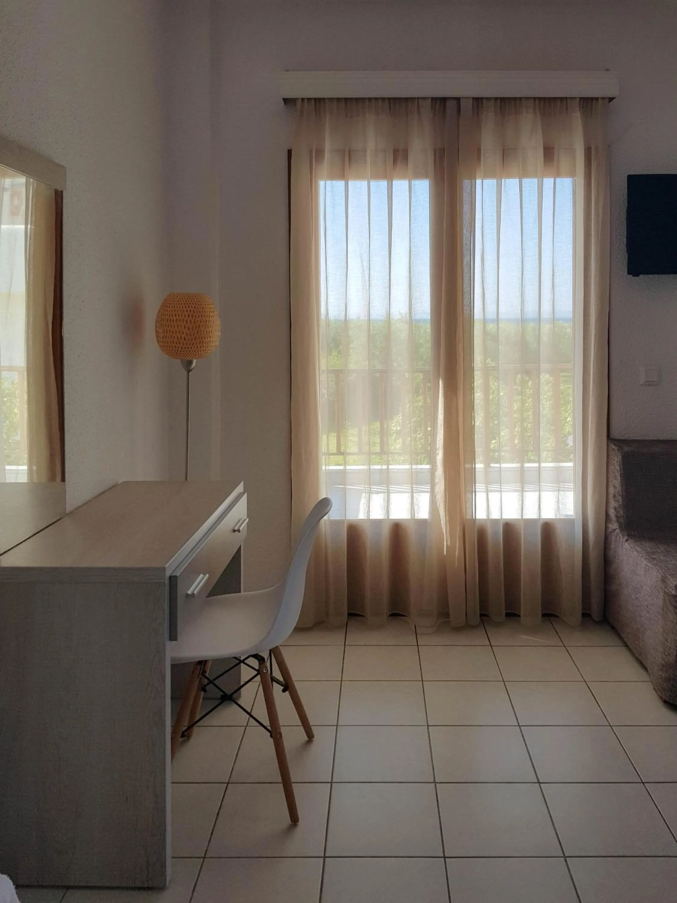 Photo of the whole room in Alkinoos Beach Hotel