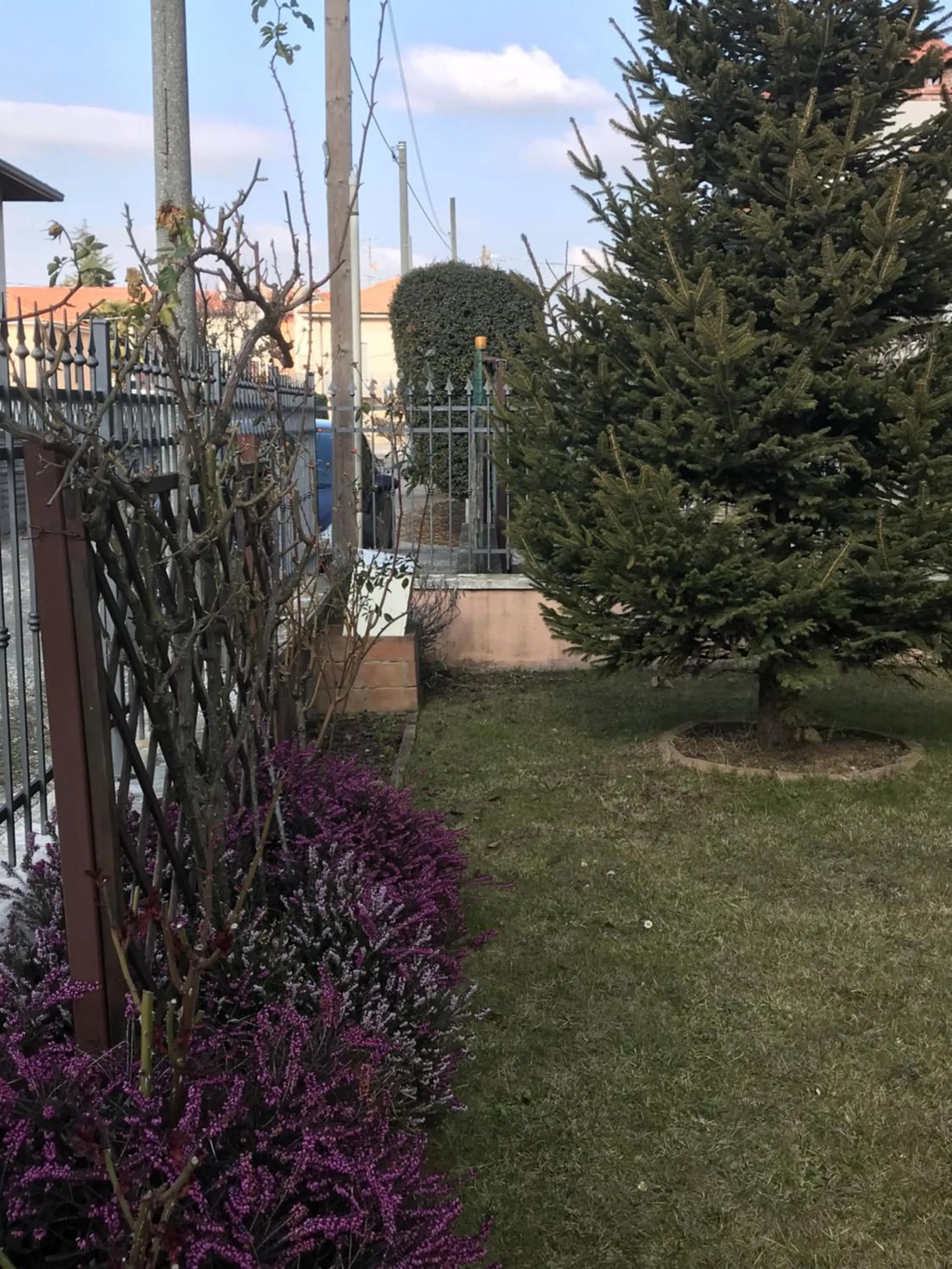 Garden in Color House Malpensa B&B