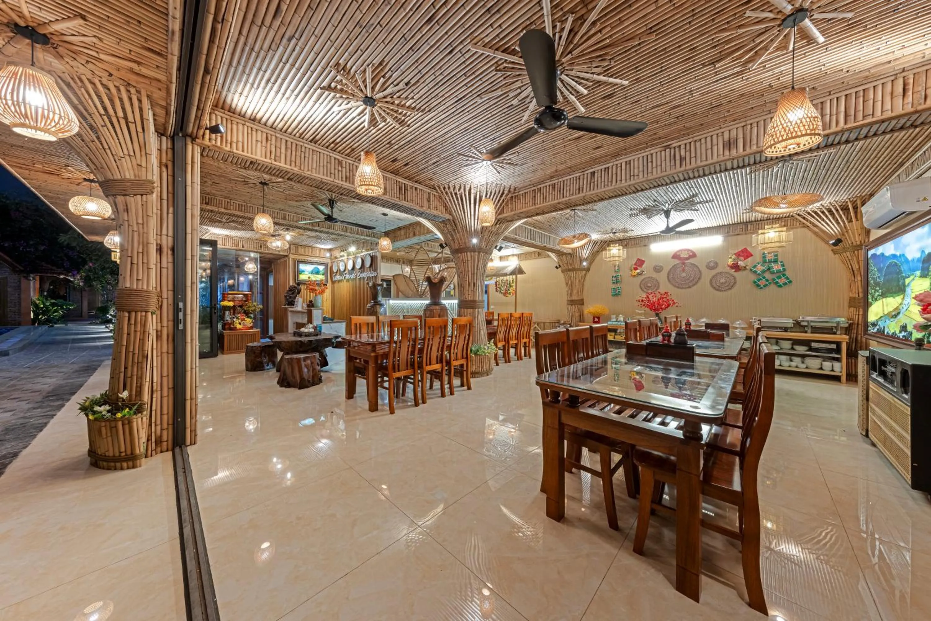 Restaurant/places to eat in Tam Coc Friends Bungalow Ninh Bình