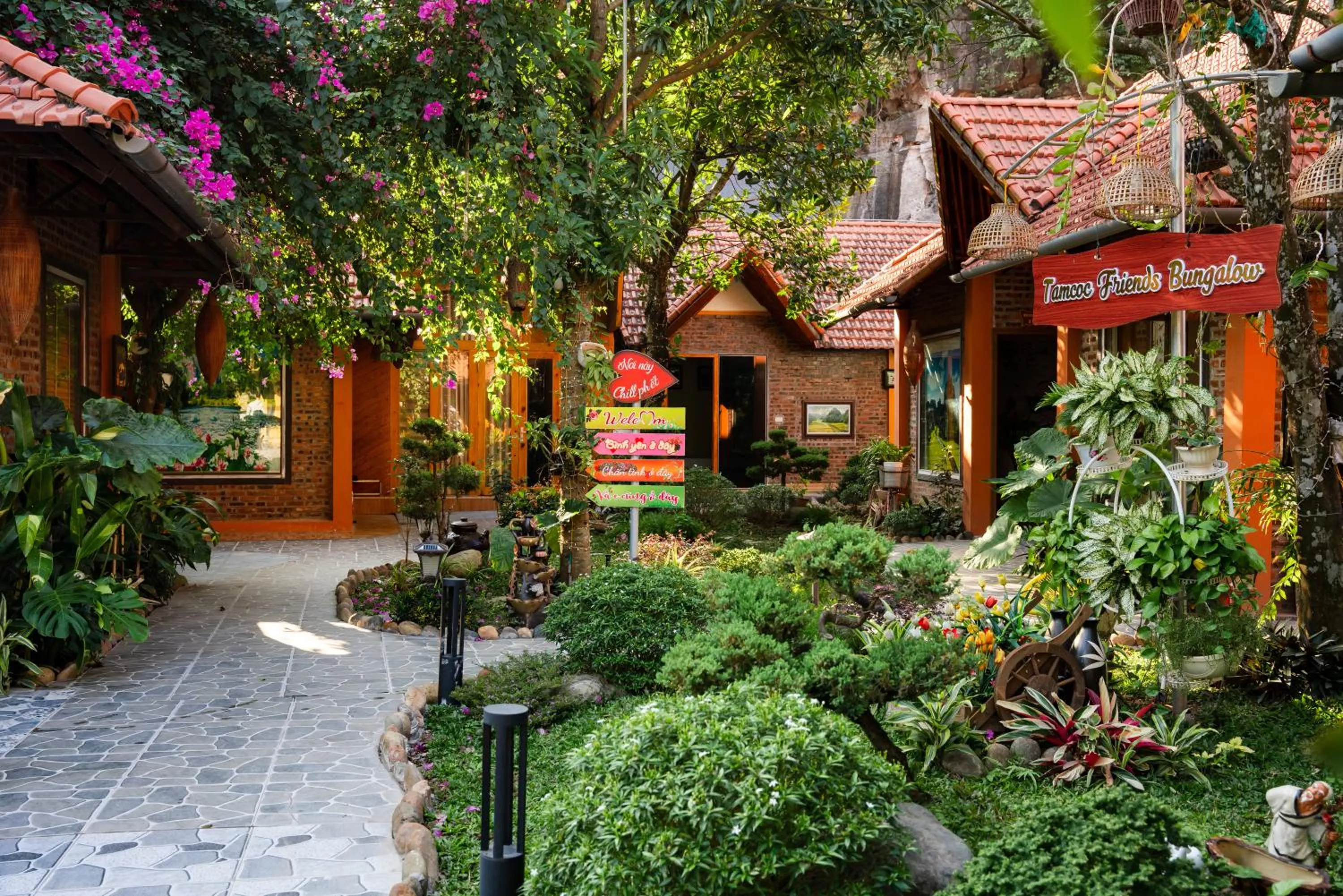 Property building in Tam Coc Friends Bungalow Ninh Bình