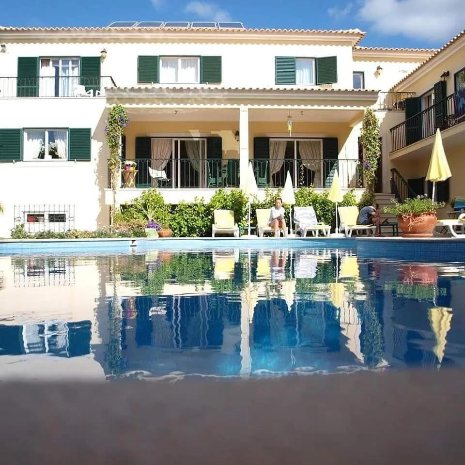 Property building in Vila De Sol