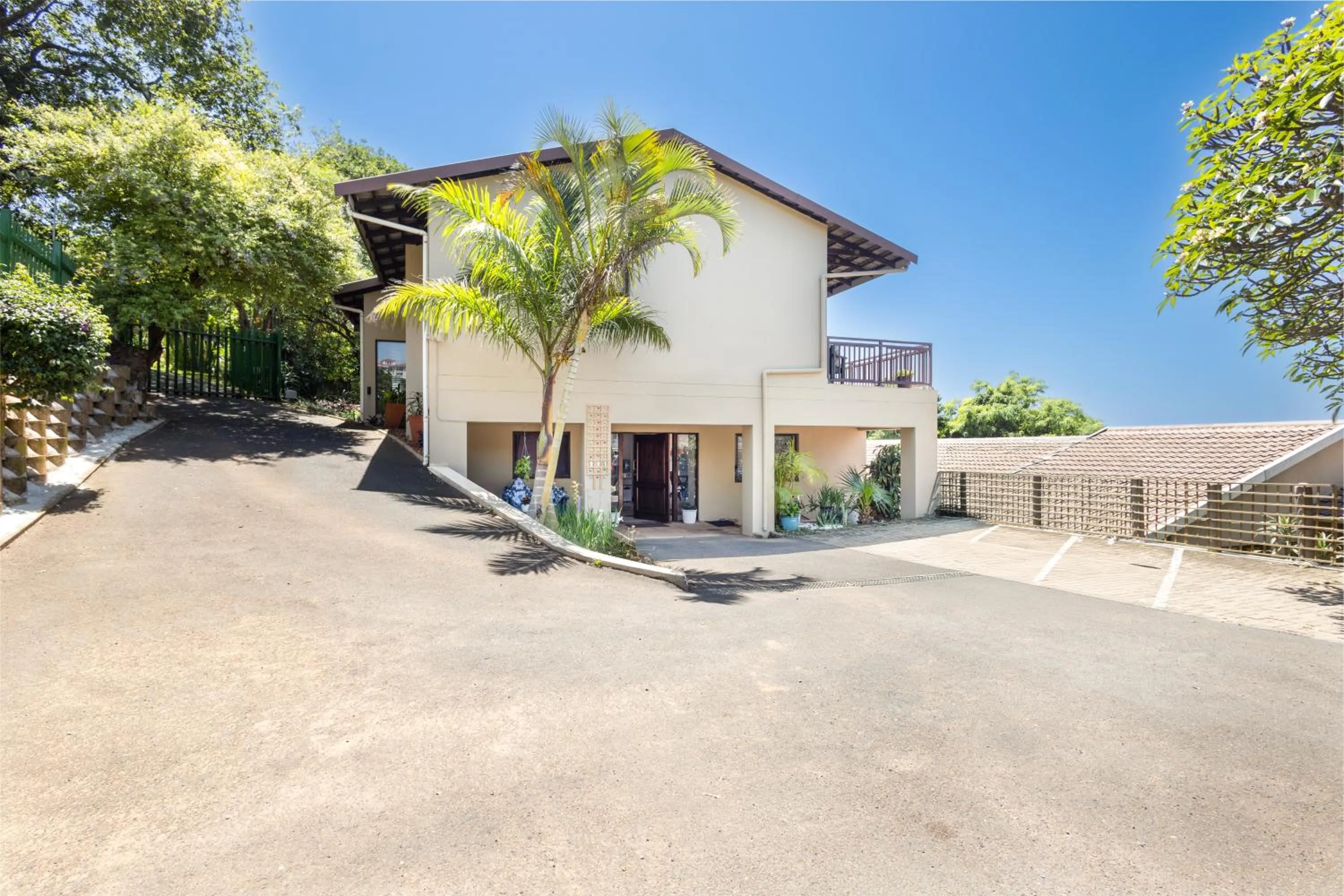 Property building in Kitesview Bed and Breakfast