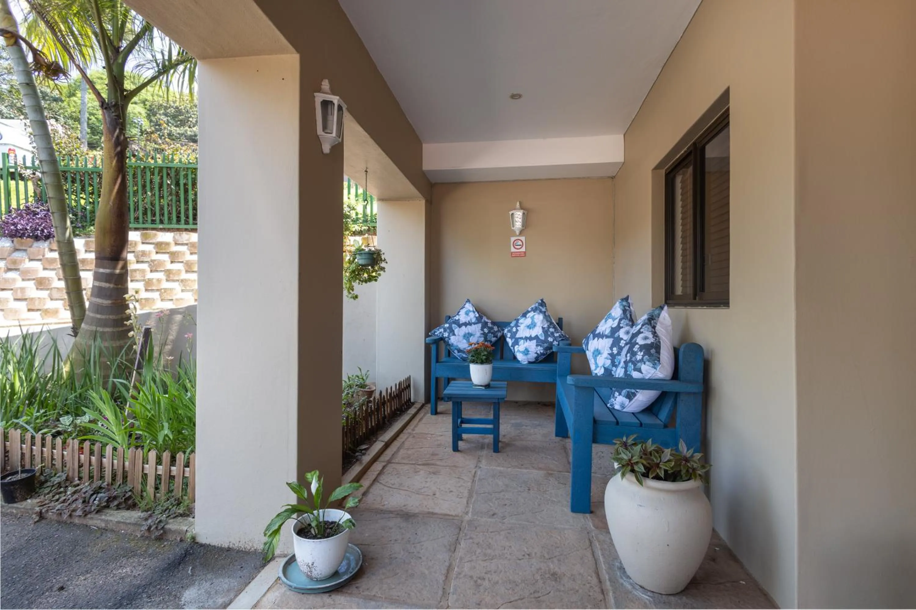 Patio in Kitesview Bed and Breakfast