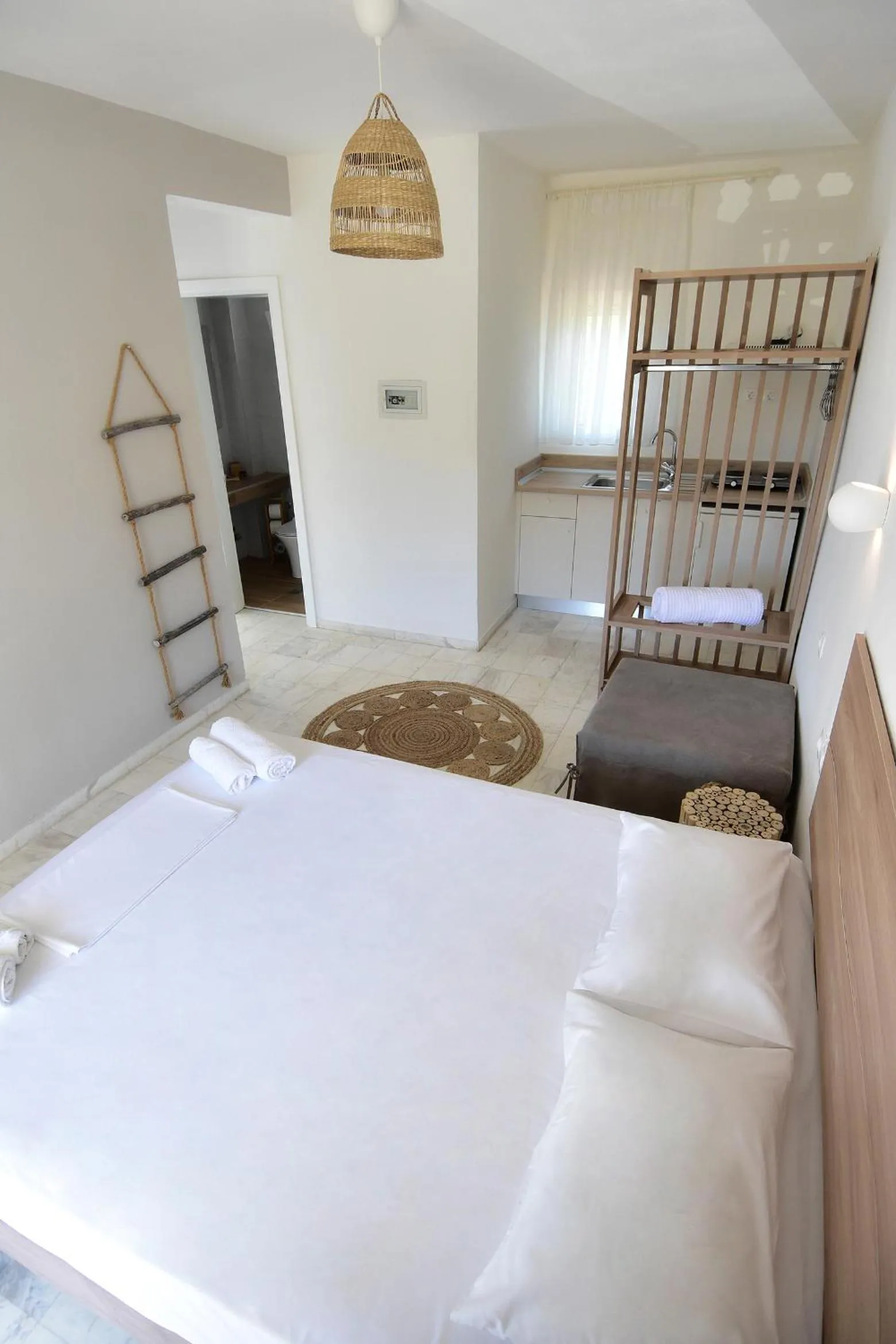 Shower in Haus Risos Next Generation