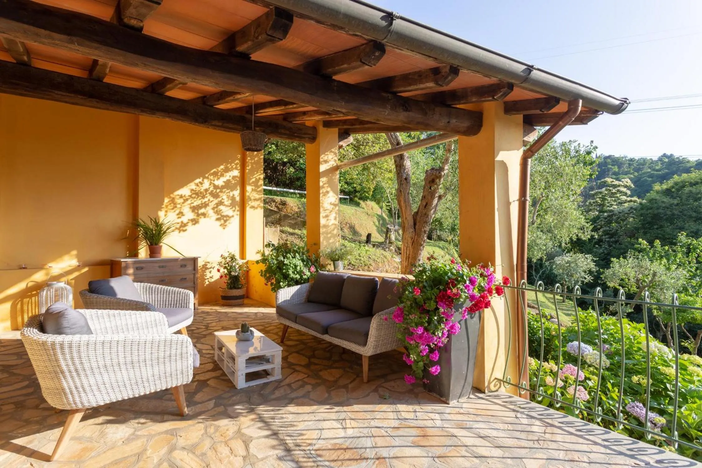 Property building in Villa Borgovecchio B&B
