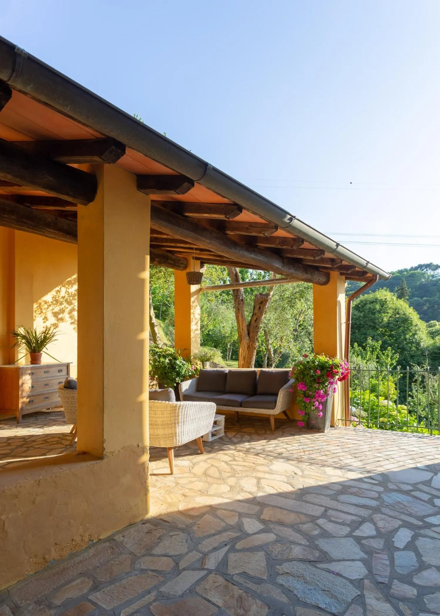 Property building in Villa Borgovecchio B&B