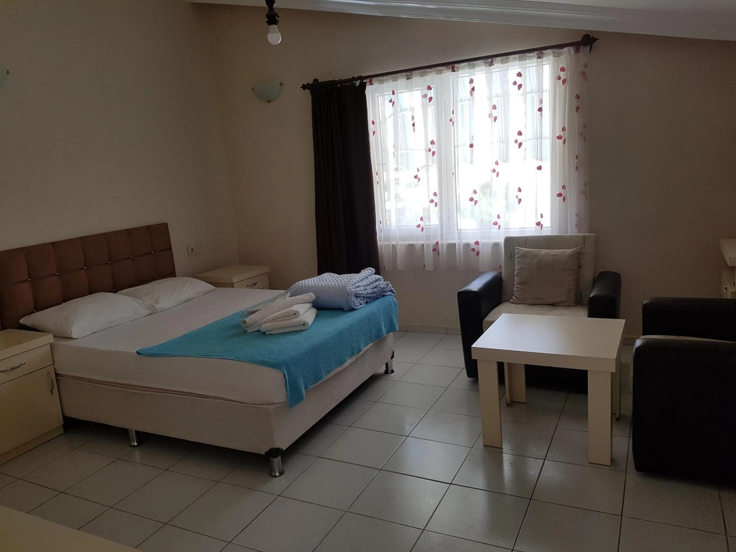 Bed in Kara Family Apart