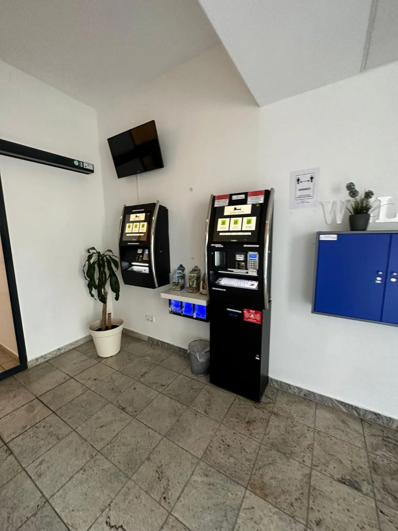 Lobby or reception in Sunny Hotel Straubing