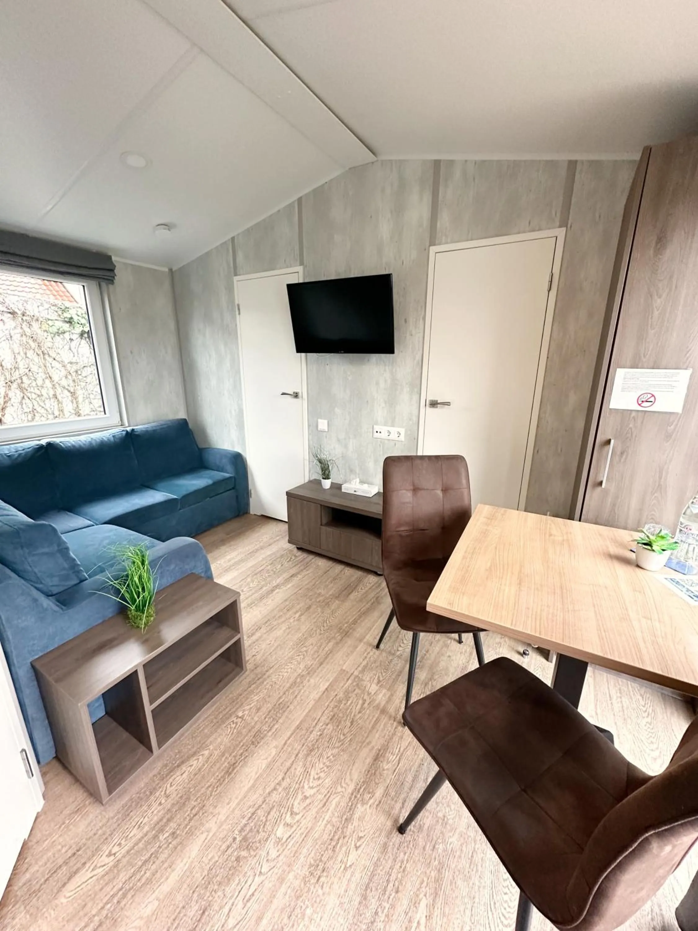 TV and multimedia in Sunny Hotel Straubing