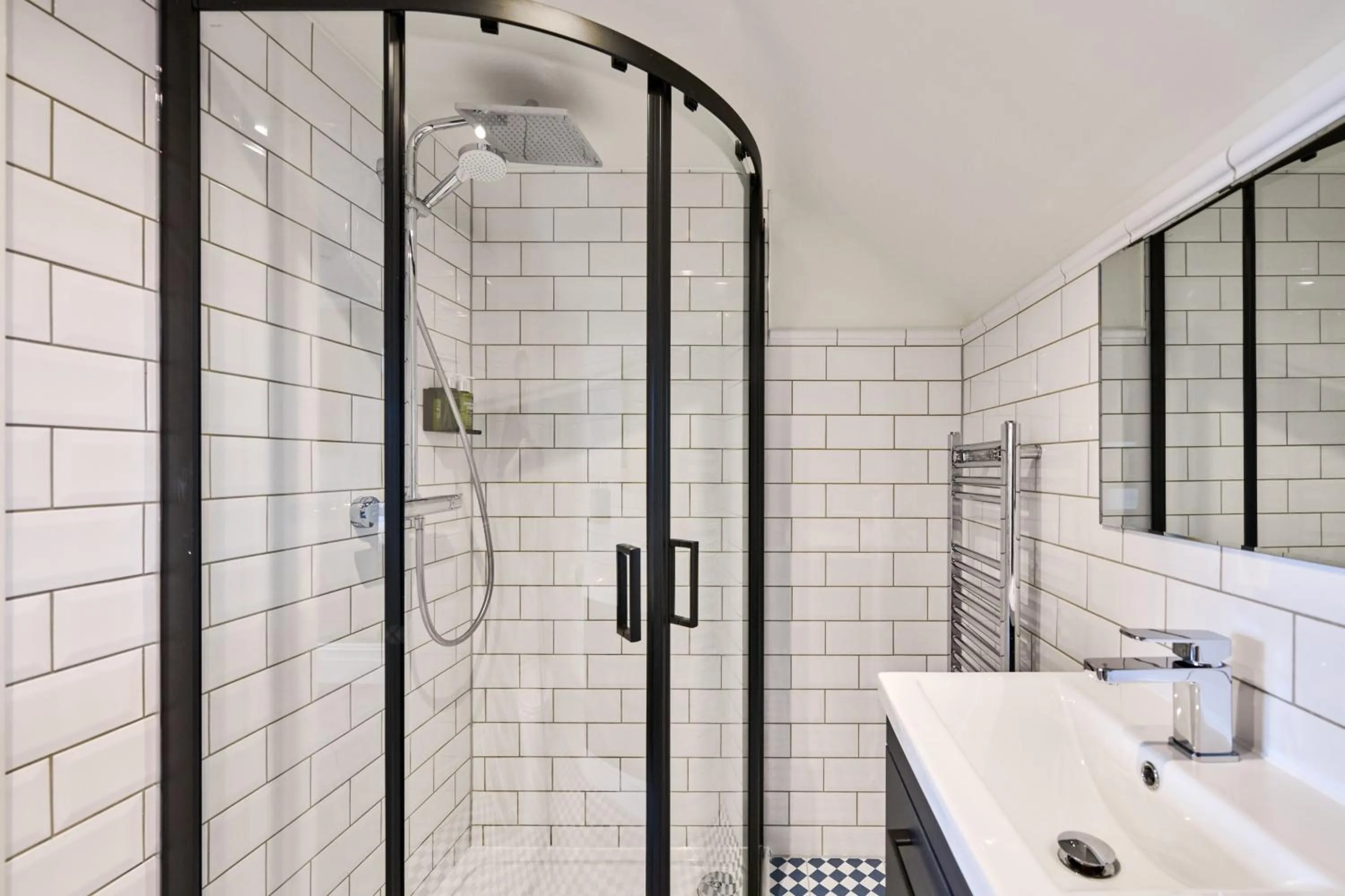 The Crown Pub & Guesthouse