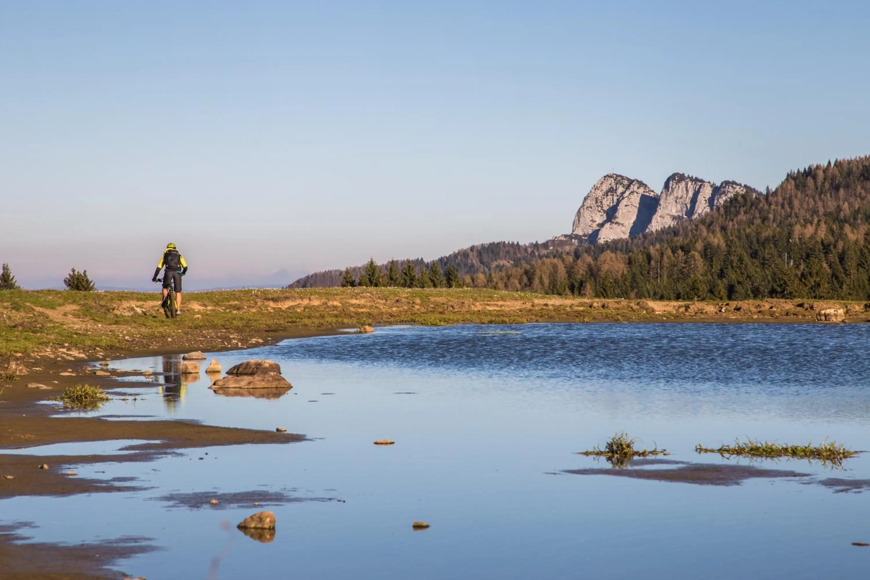 Hiking in Hotel Due Spade