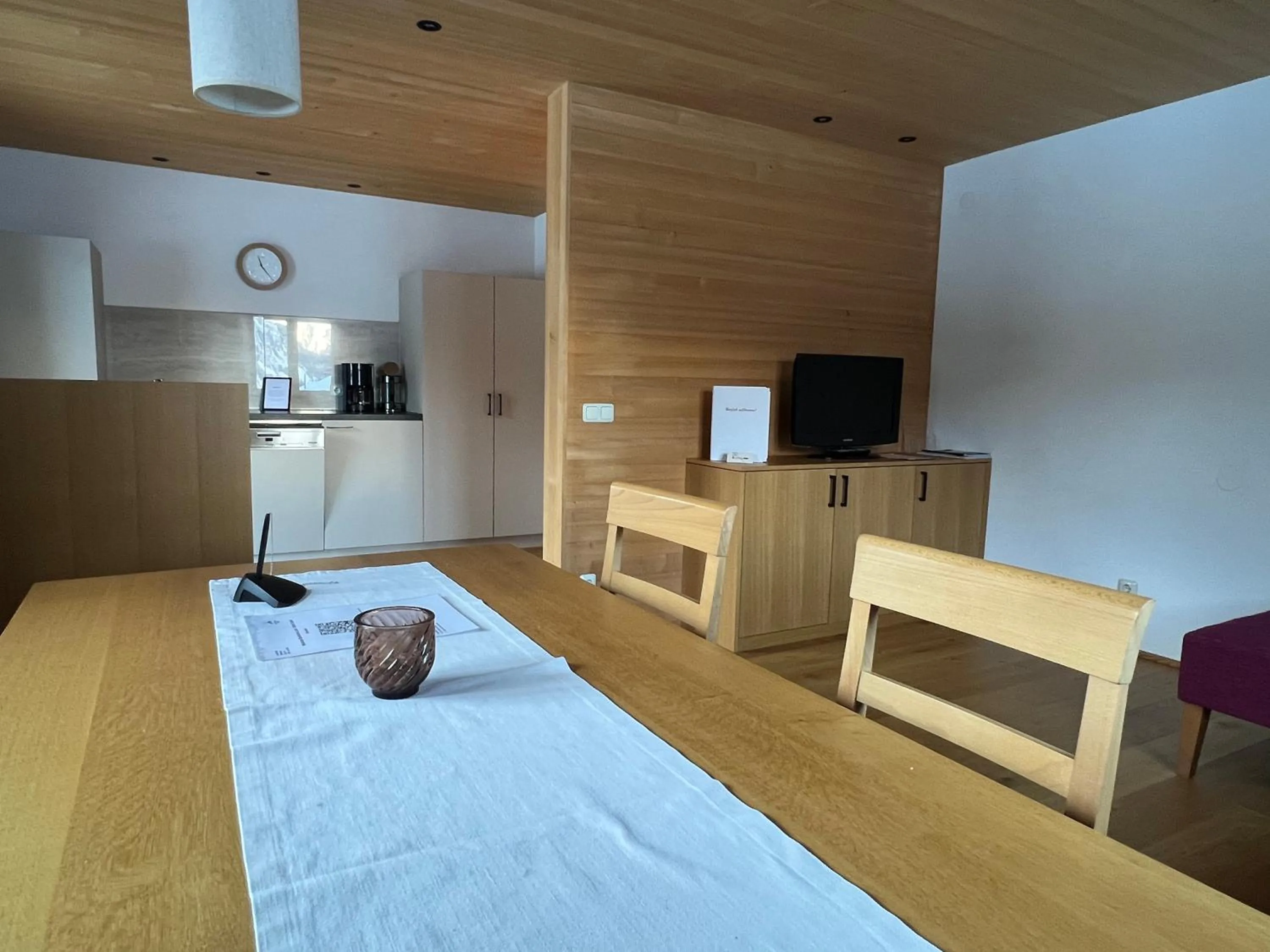 Bed in Appartements Birkenhof