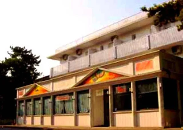 Facade/entrance in Hotel La Fenice